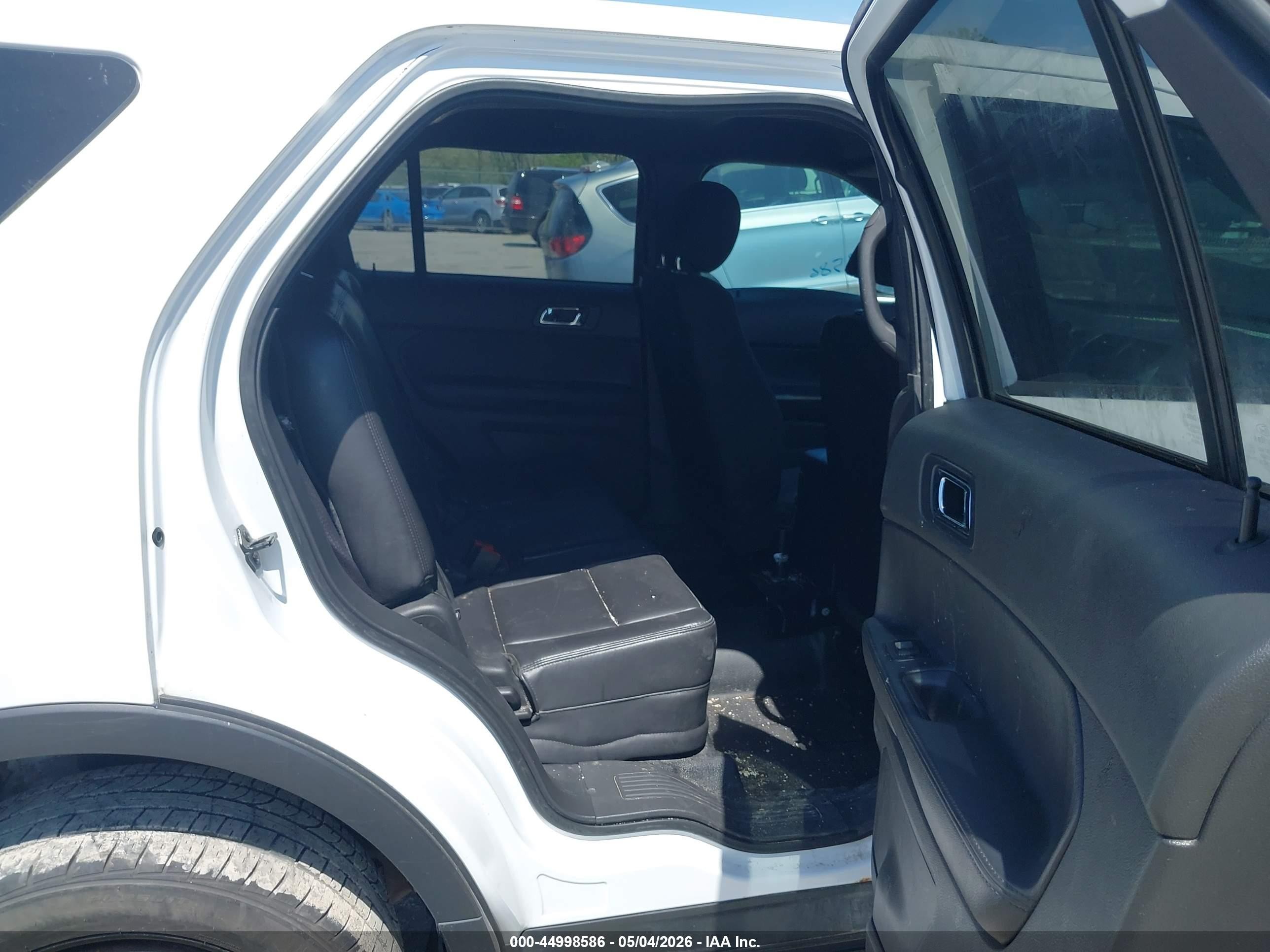 2014 Ford Utility Police Interceptor   Белый vin: 1FM5K8AR5EGA44775