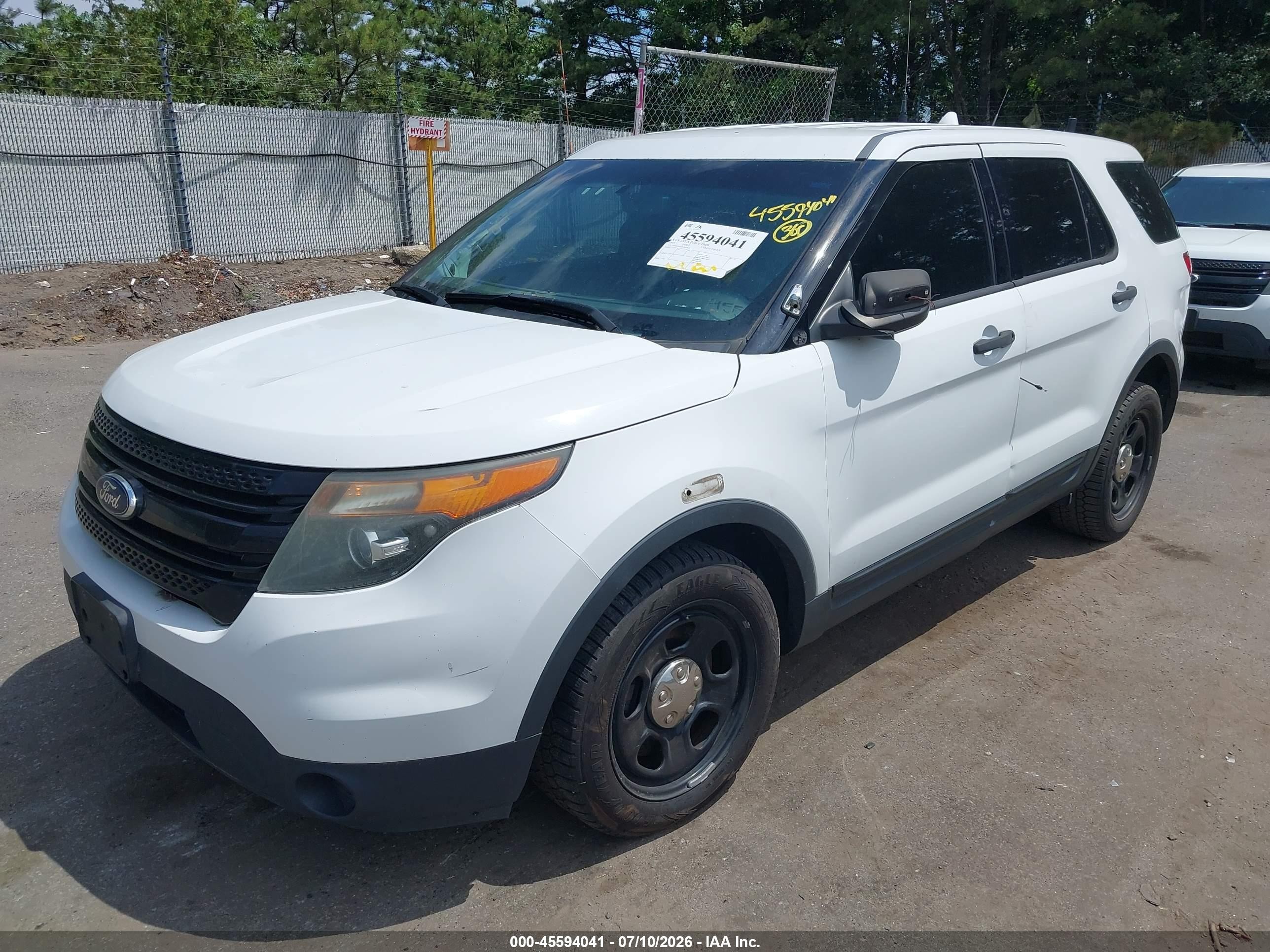2014 Ford Utility Police Interceptor   White vin: 1FM5K8AR5EGC60626