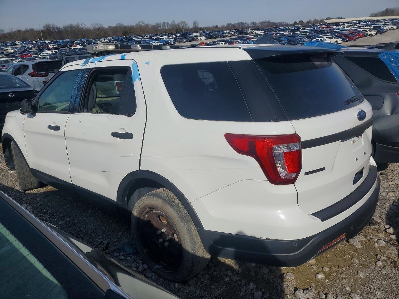 2019 Ford Explorer Police Interceptor White vin: 1FM5K8AR5KGA29205