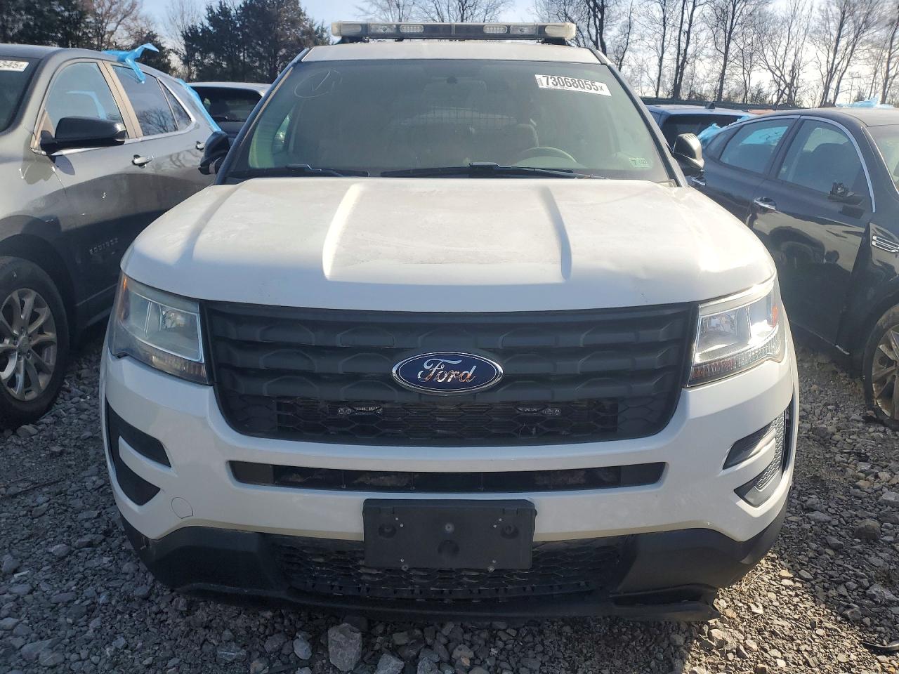 2019 Ford Explorer Police Interceptor White vin: 1FM5K8AR5KGA29205