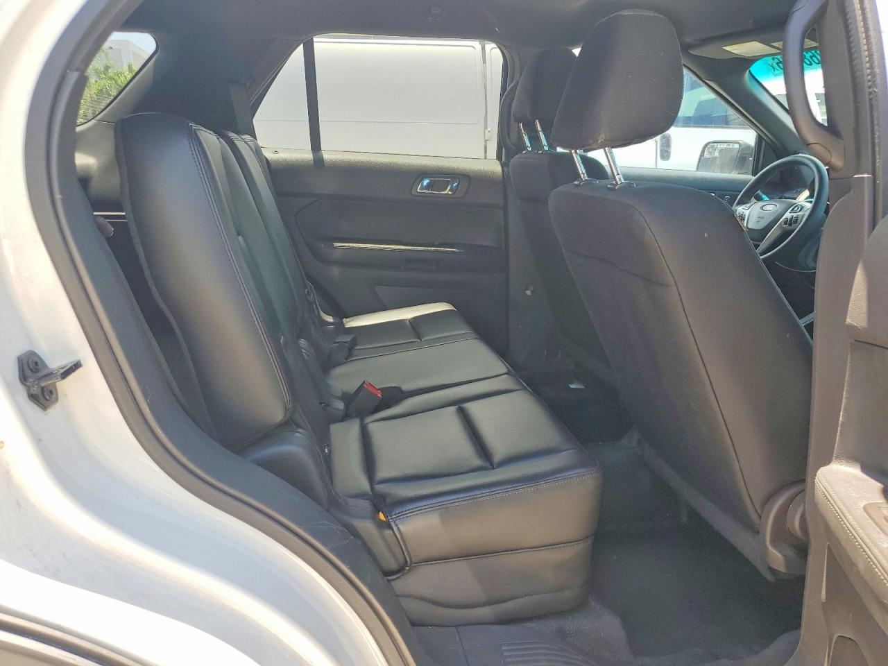 2013 Ford Explorer Police Interceptor Two Tone vin: 1FM5K8AR6DGA51474