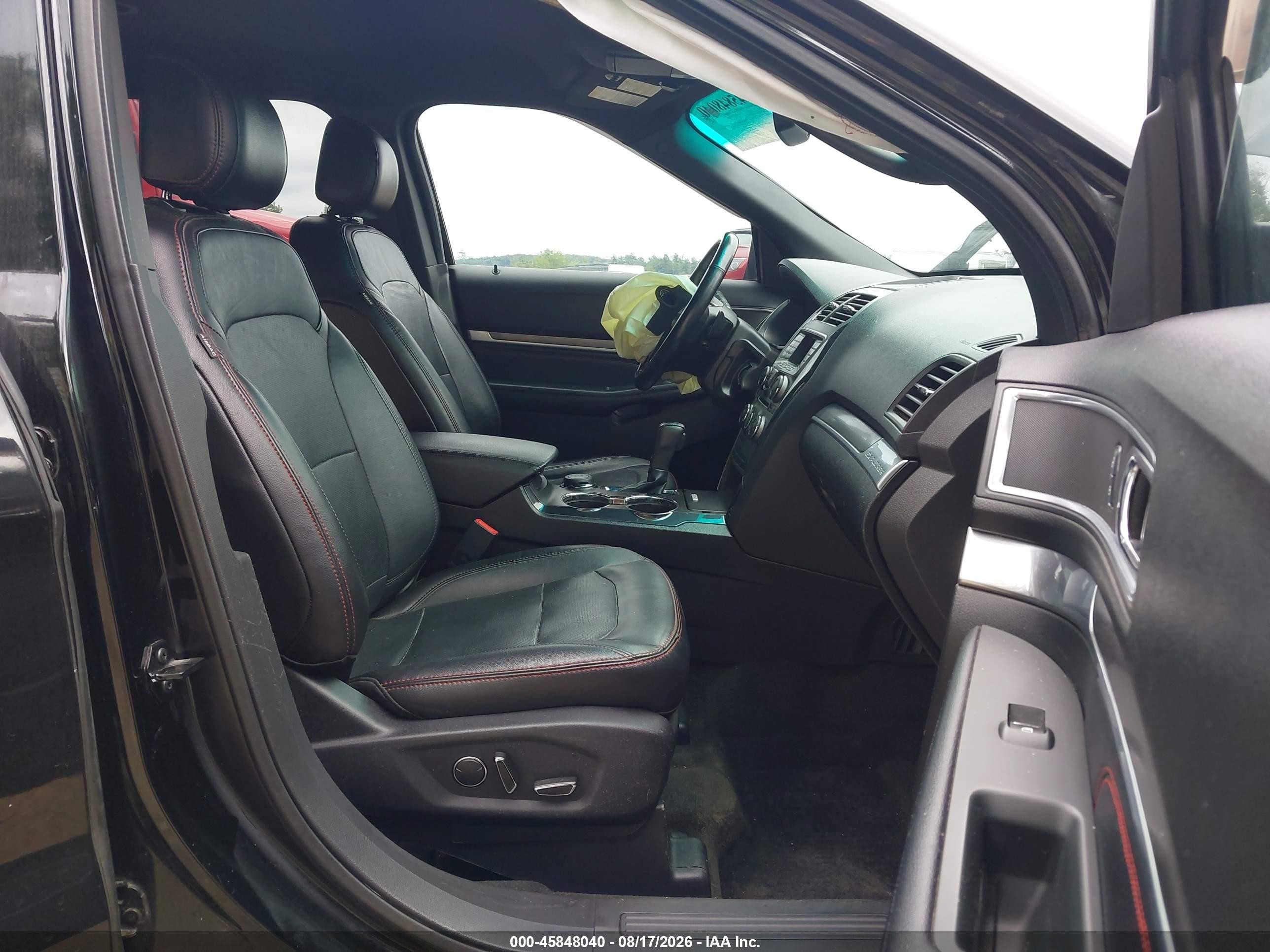 2015 Ford Utility Police Interceptor   Черный vin: 1FM5K8AR6FGB61833