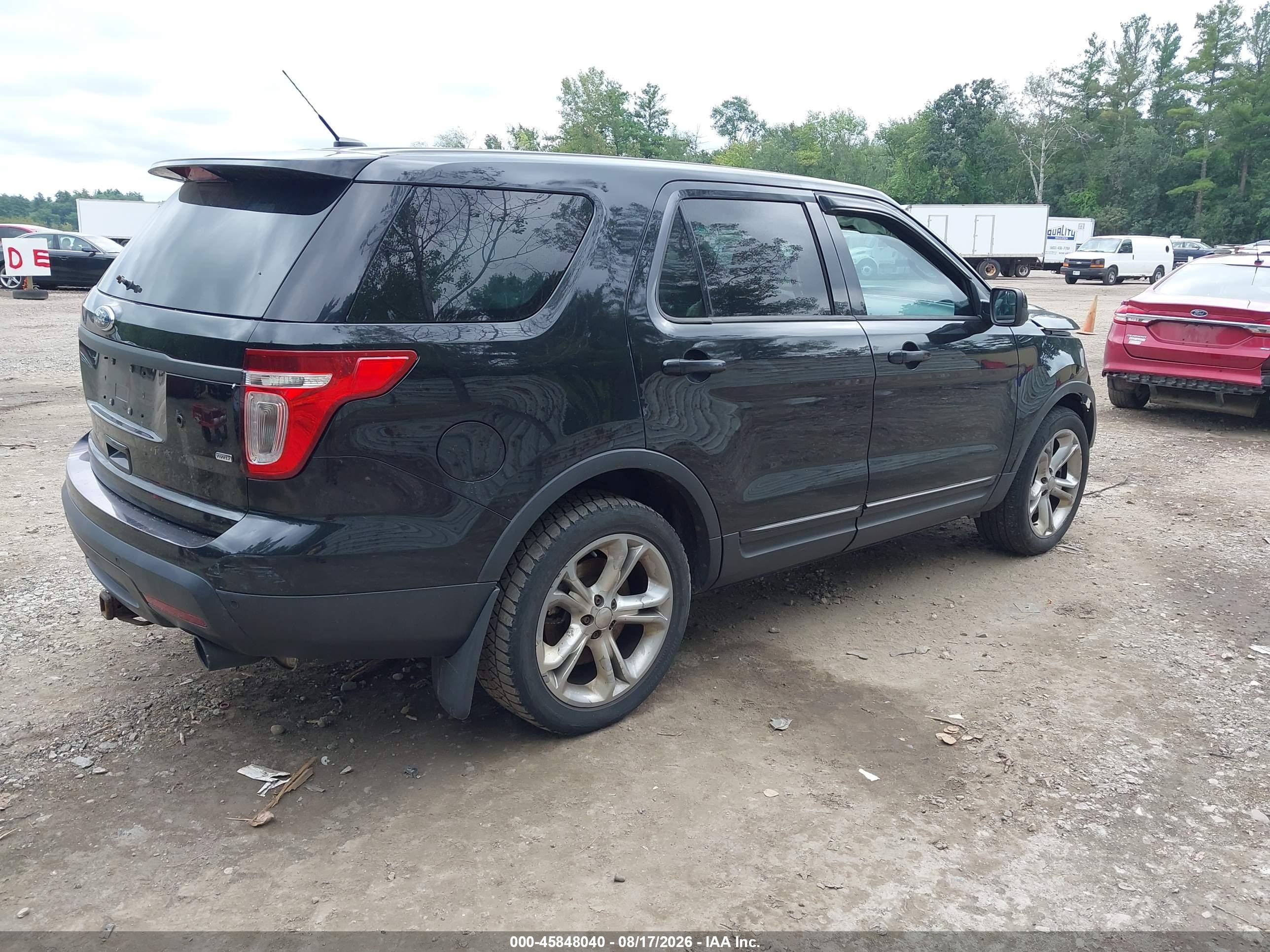 2015 Ford Utility Police Interceptor   Черный vin: 1FM5K8AR6FGB61833