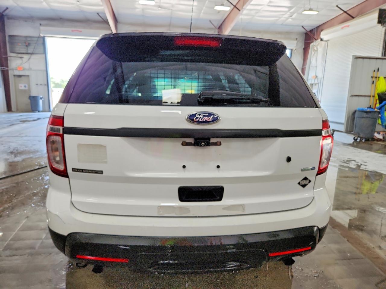 2015 Ford Explorer Police Interceptor White vin: 1FM5K8AR6FGC41634