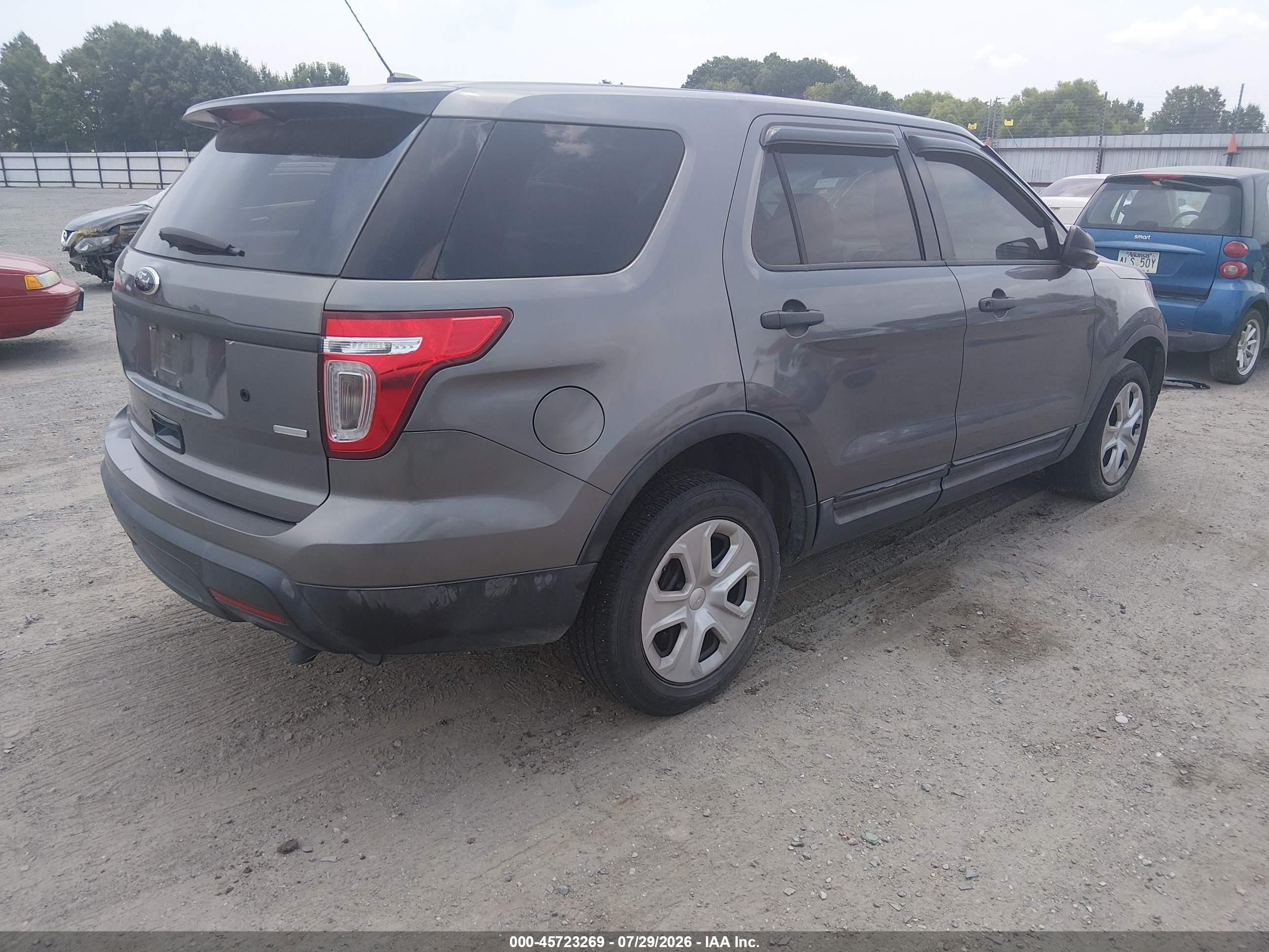 2013 Ford Utility Police Interceptor   Серый vin: 1FM5K8AR7DGA18323