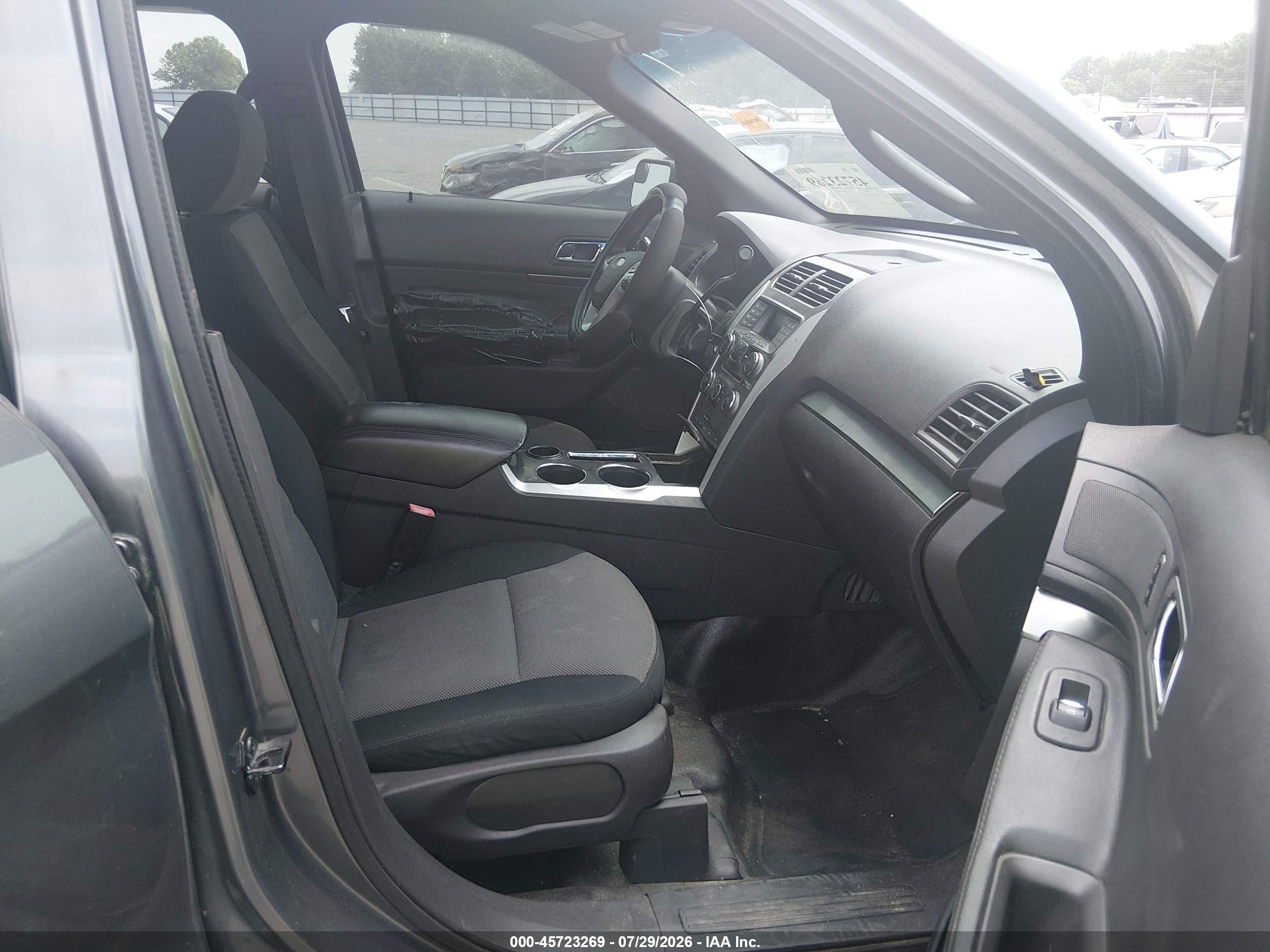 2013 Ford Utility Police Interceptor   Серый vin: 1FM5K8AR7DGA18323