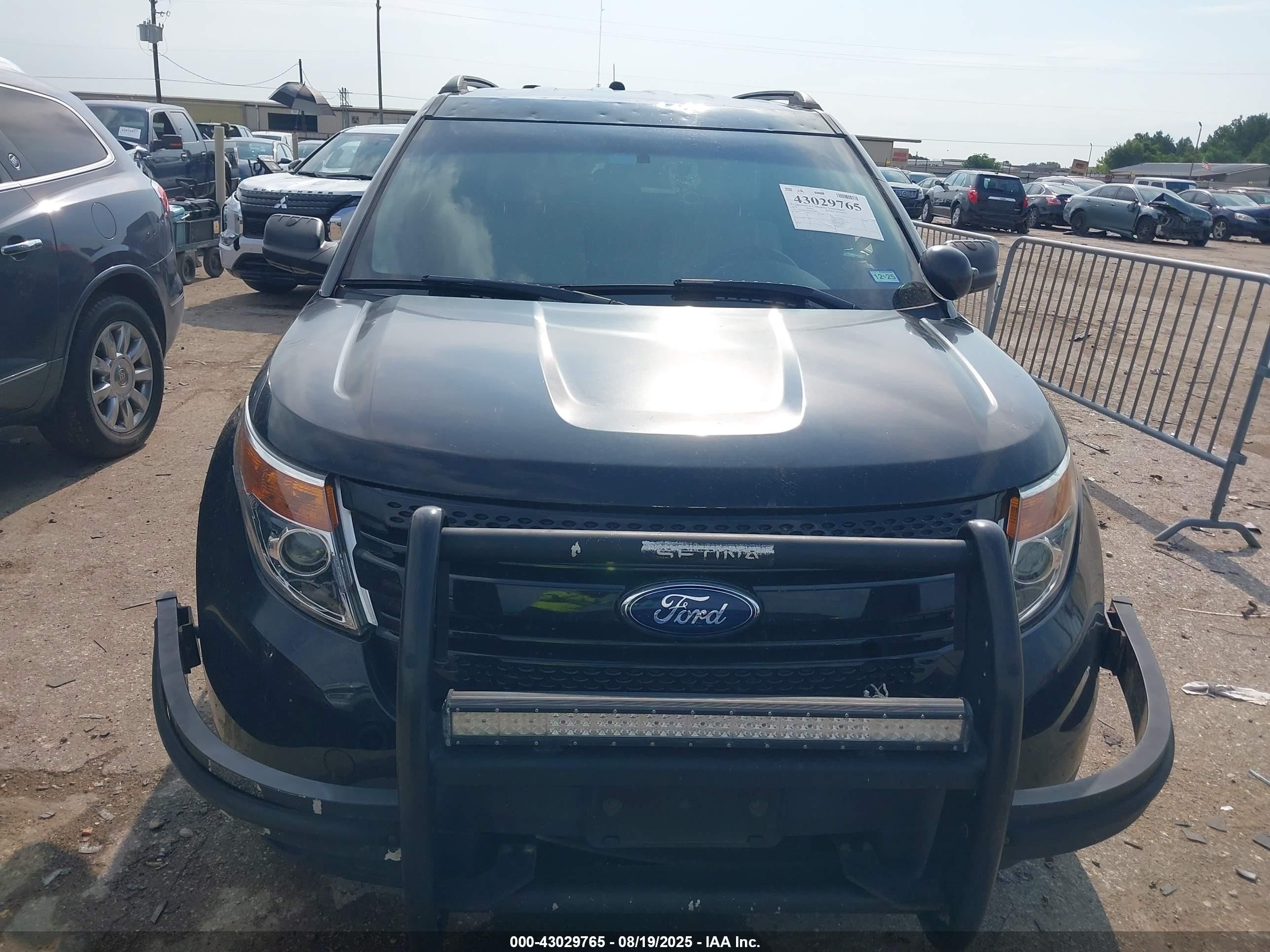 2013 Ford Police Interceptor   Black vin: 1FM5K8AR7DGC06971
