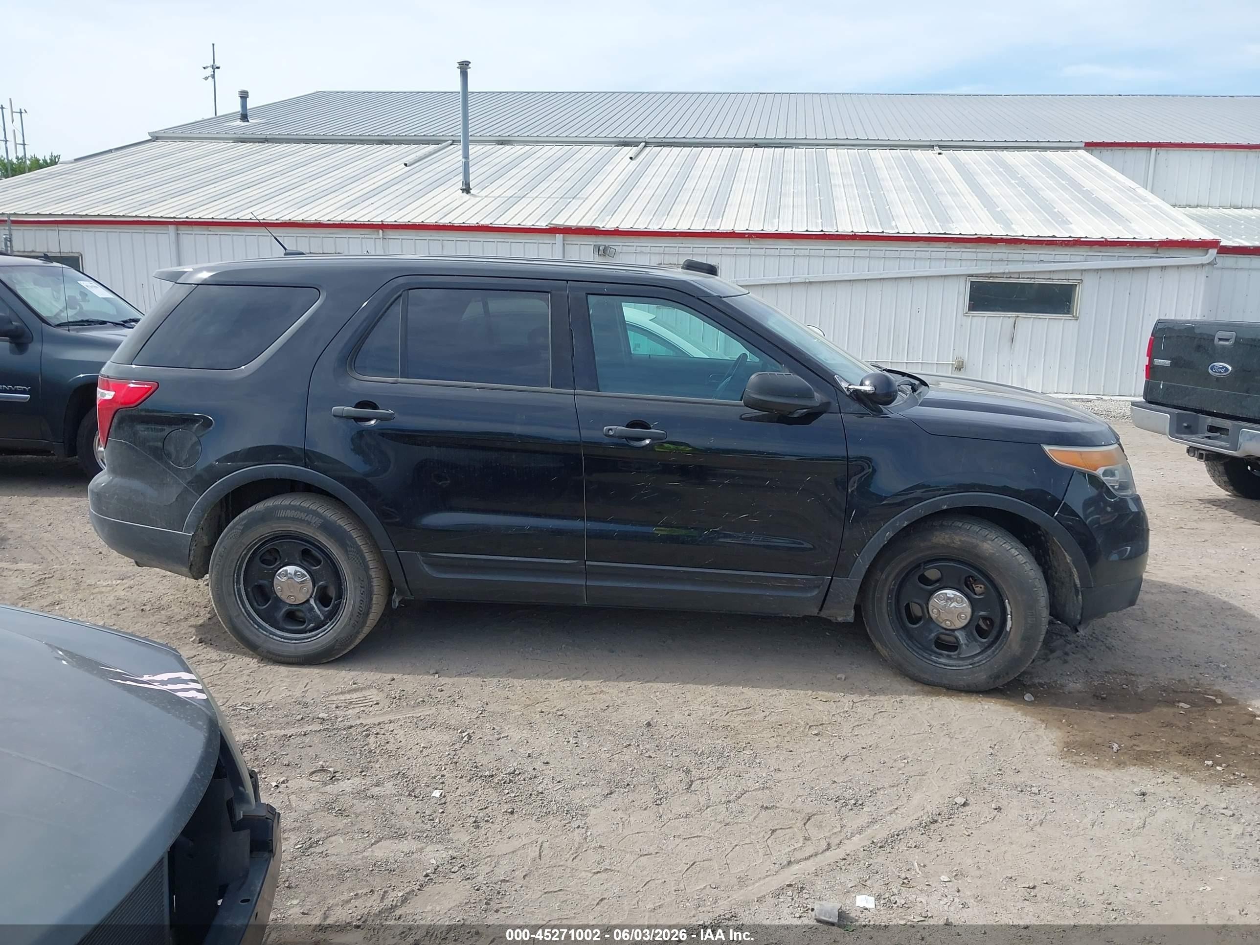 2013 Ford Utility Police Interceptor   Black vin: 1FM5K8AR7DGC25875