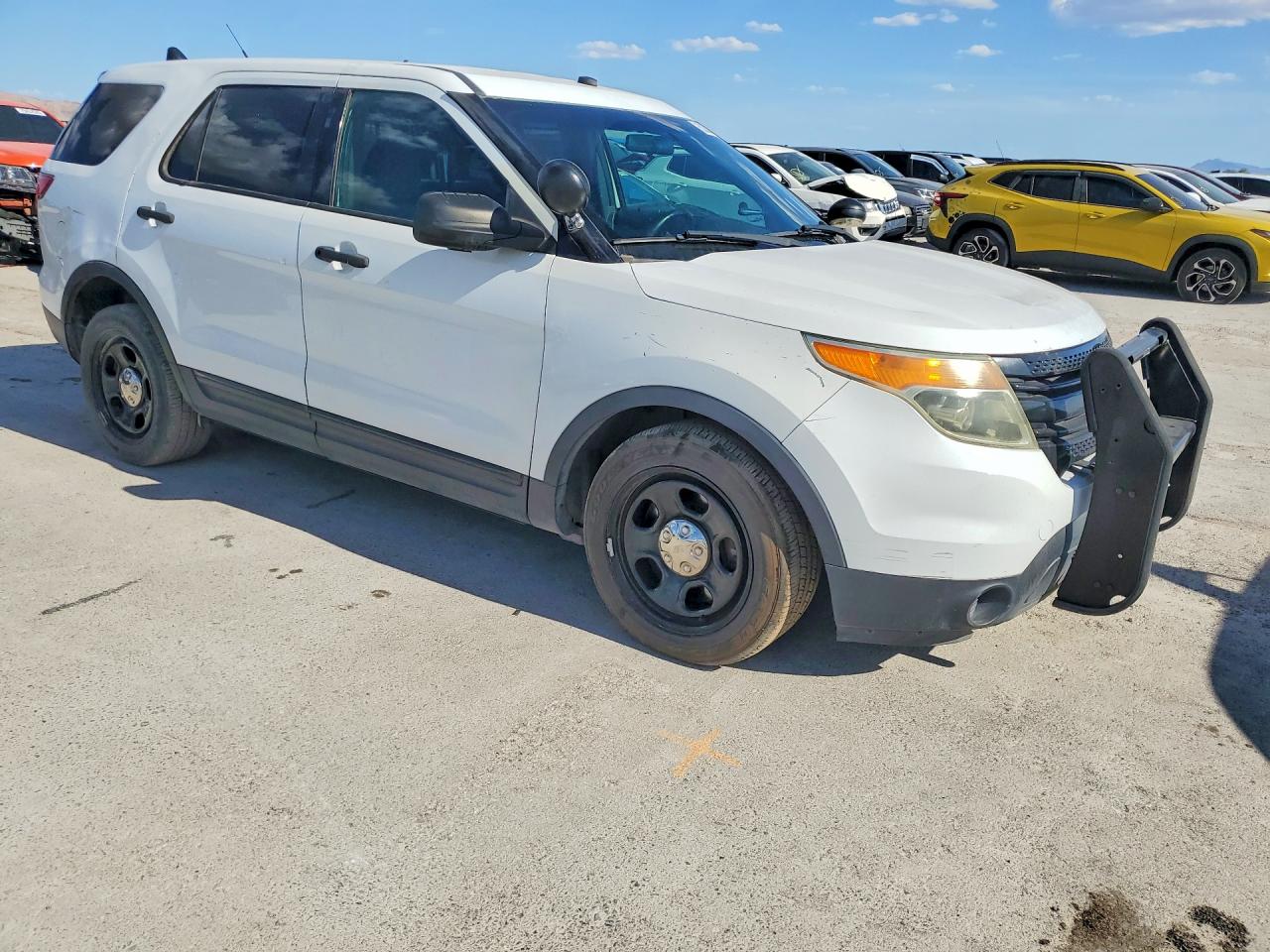 2014 Ford Explorer Police Interceptor White vin: 1FM5K8AR7EGA75901