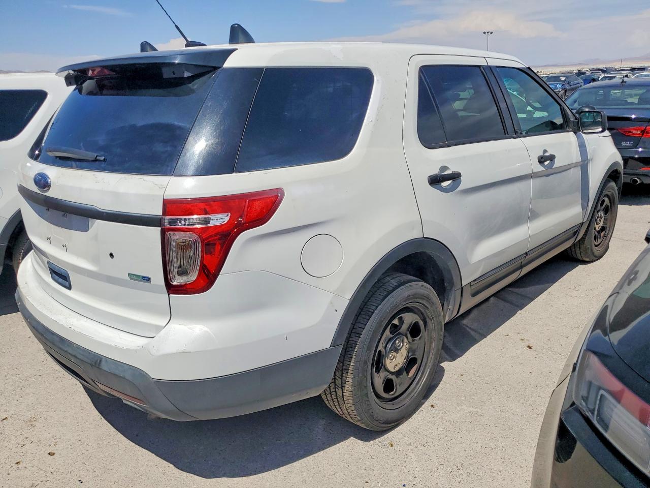 2014 Ford Explorer Police Interceptor White vin: 1FM5K8AR8EGA09289