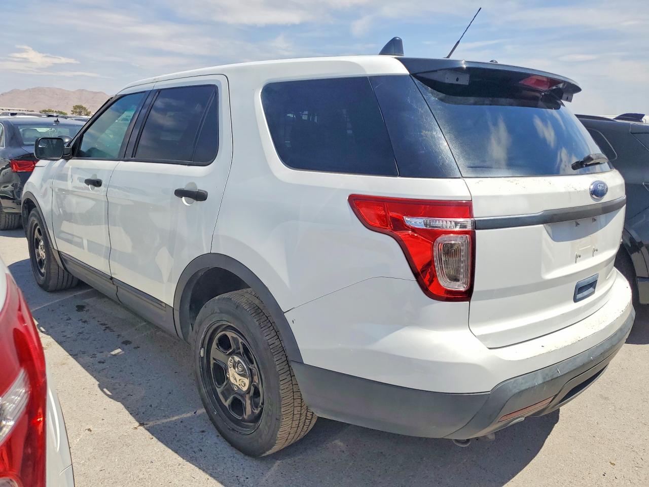 2014 Ford Explorer Police Interceptor White vin: 1FM5K8AR8EGA09289