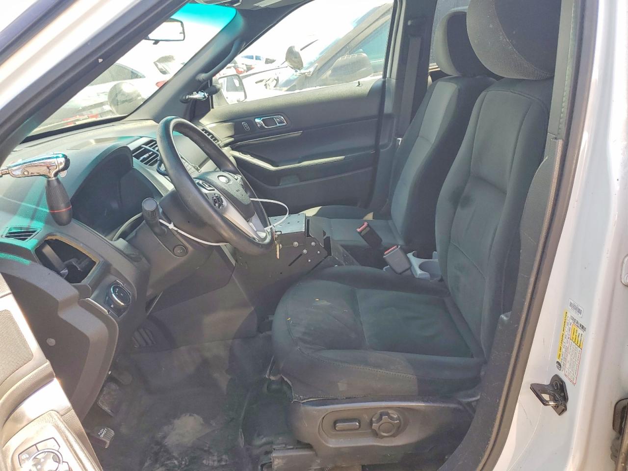 2014 Ford Explorer Police Interceptor White vin: 1FM5K8AR9EGA75916