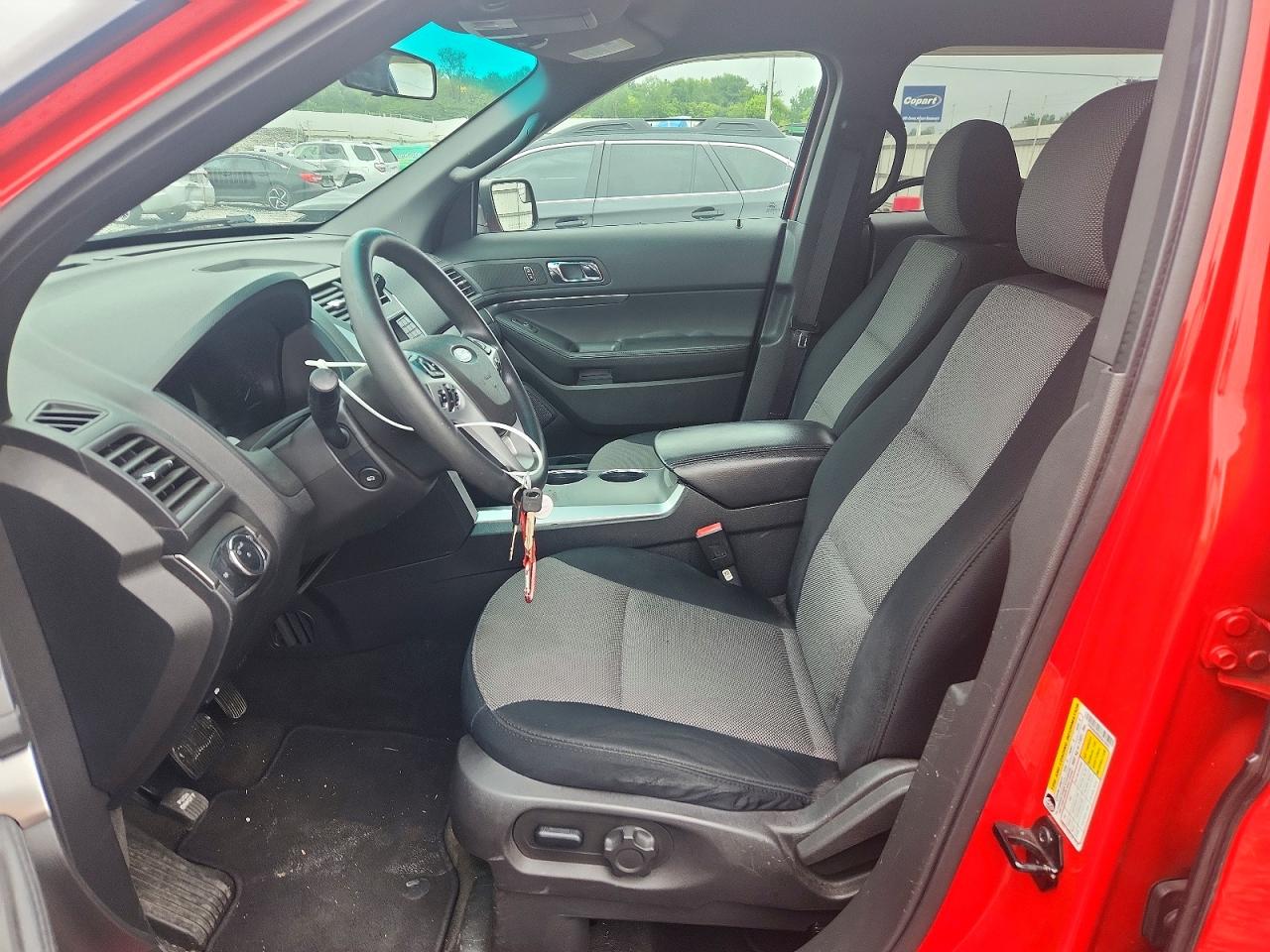 2013 Ford Explorer Police Interceptor Red vin: 1FM5K8ARXDGA76622