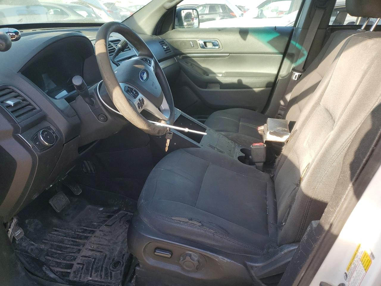 2015 Ford Explorer Police Interceptor White vin: 1FM5K8ARXFGB83544