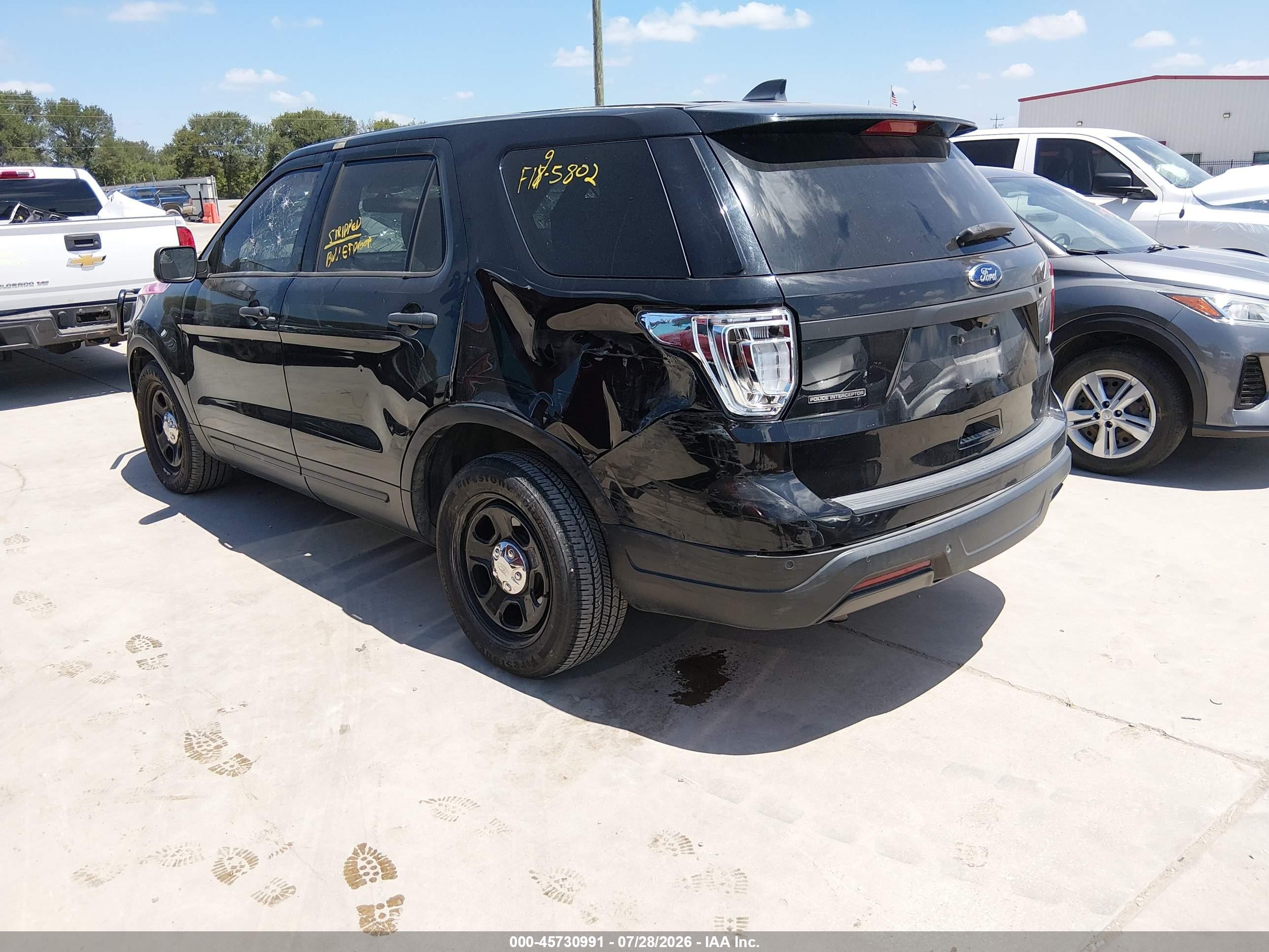 2019 Ford Police Interceptor Utility Черный vin: 1FM5K8AT7KGB24120