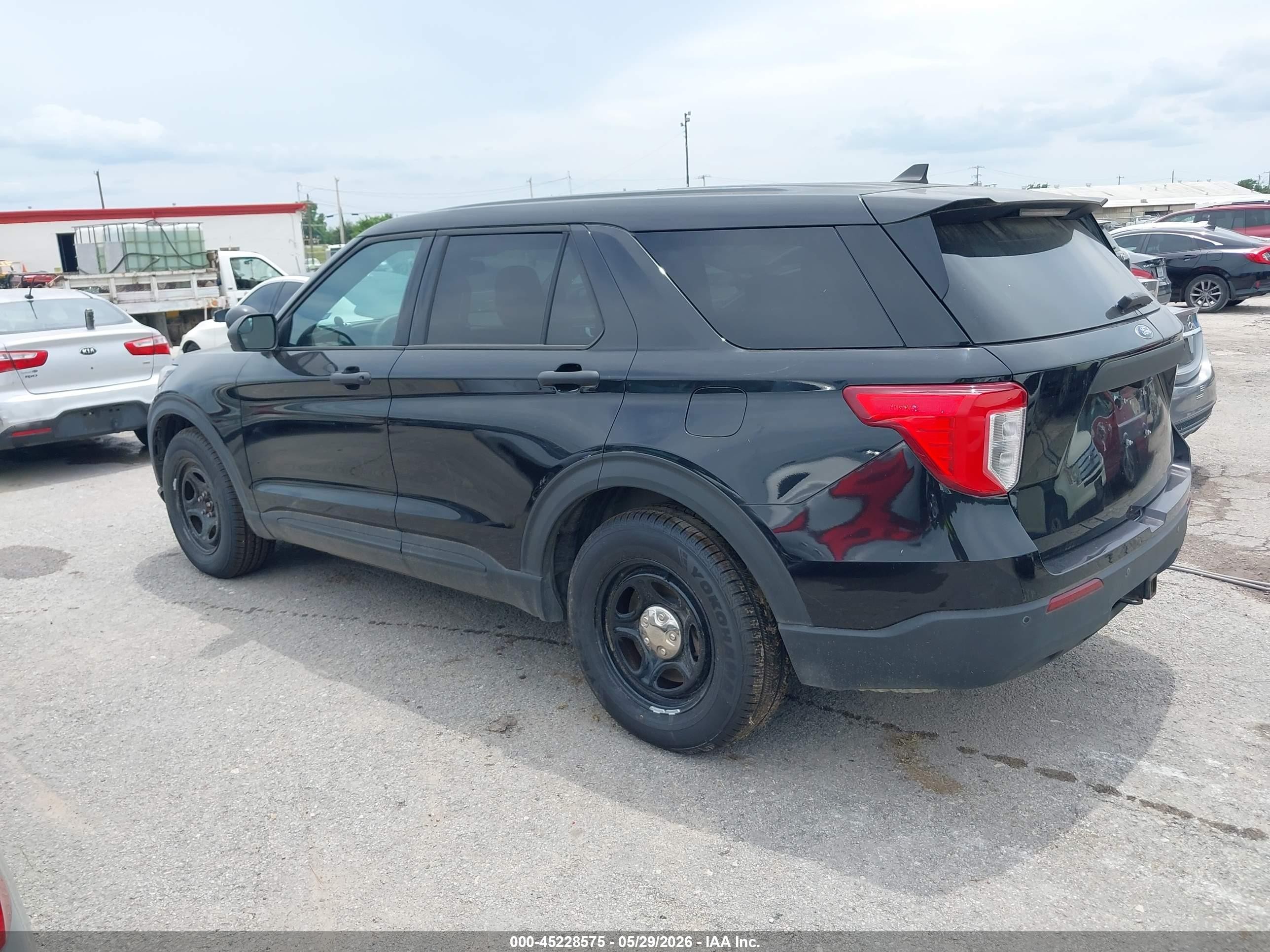 2021 Ford Police Interceptor Utility   Черный vin: 1FM5K8AW6MNA09825