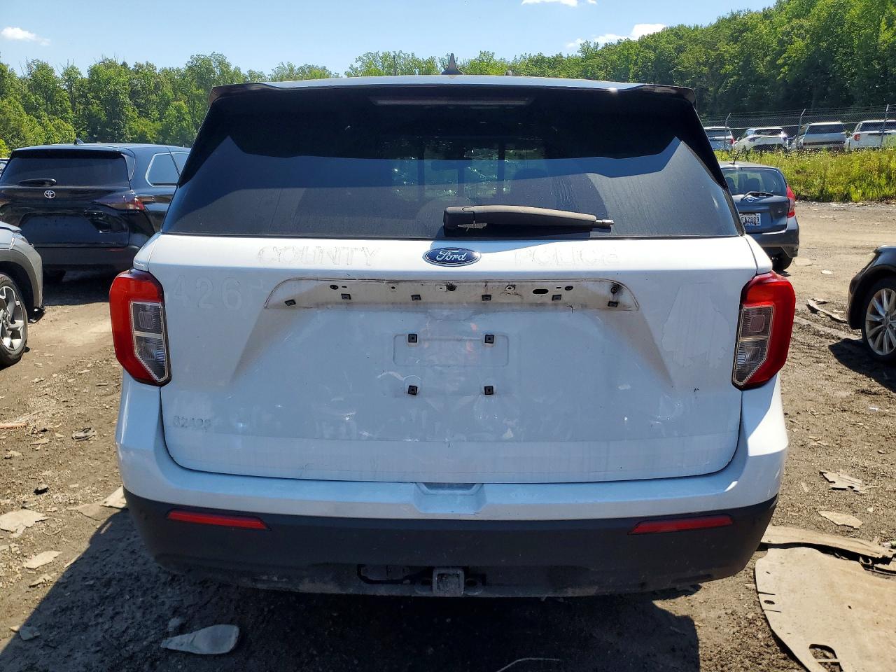 2023 Ford Explorer Police Interceptor Белый vin: 1FM5K8AW8PNA09152