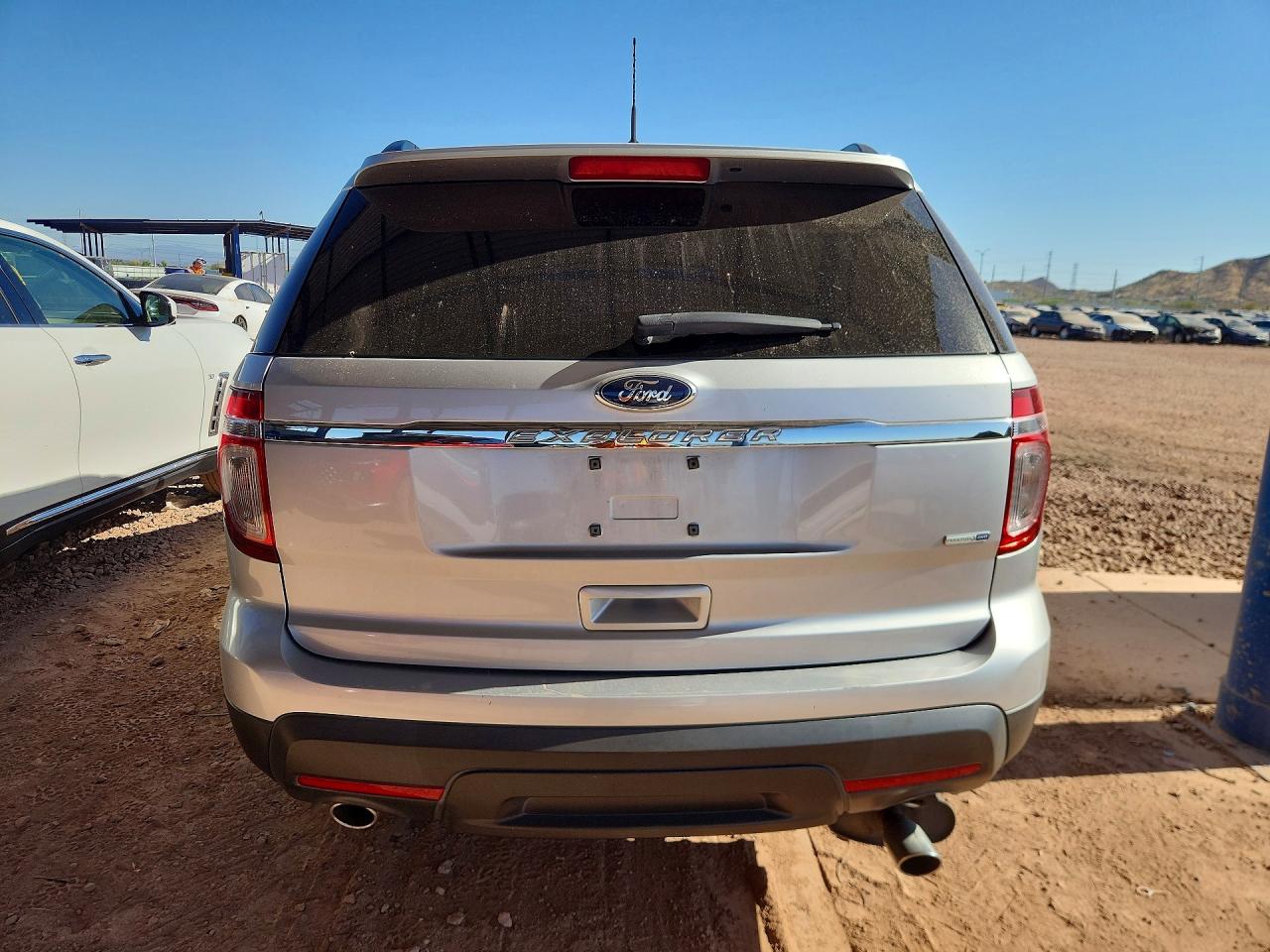 2013 Ford Explorer Silver vin: 1FM5K8B80DGC49926