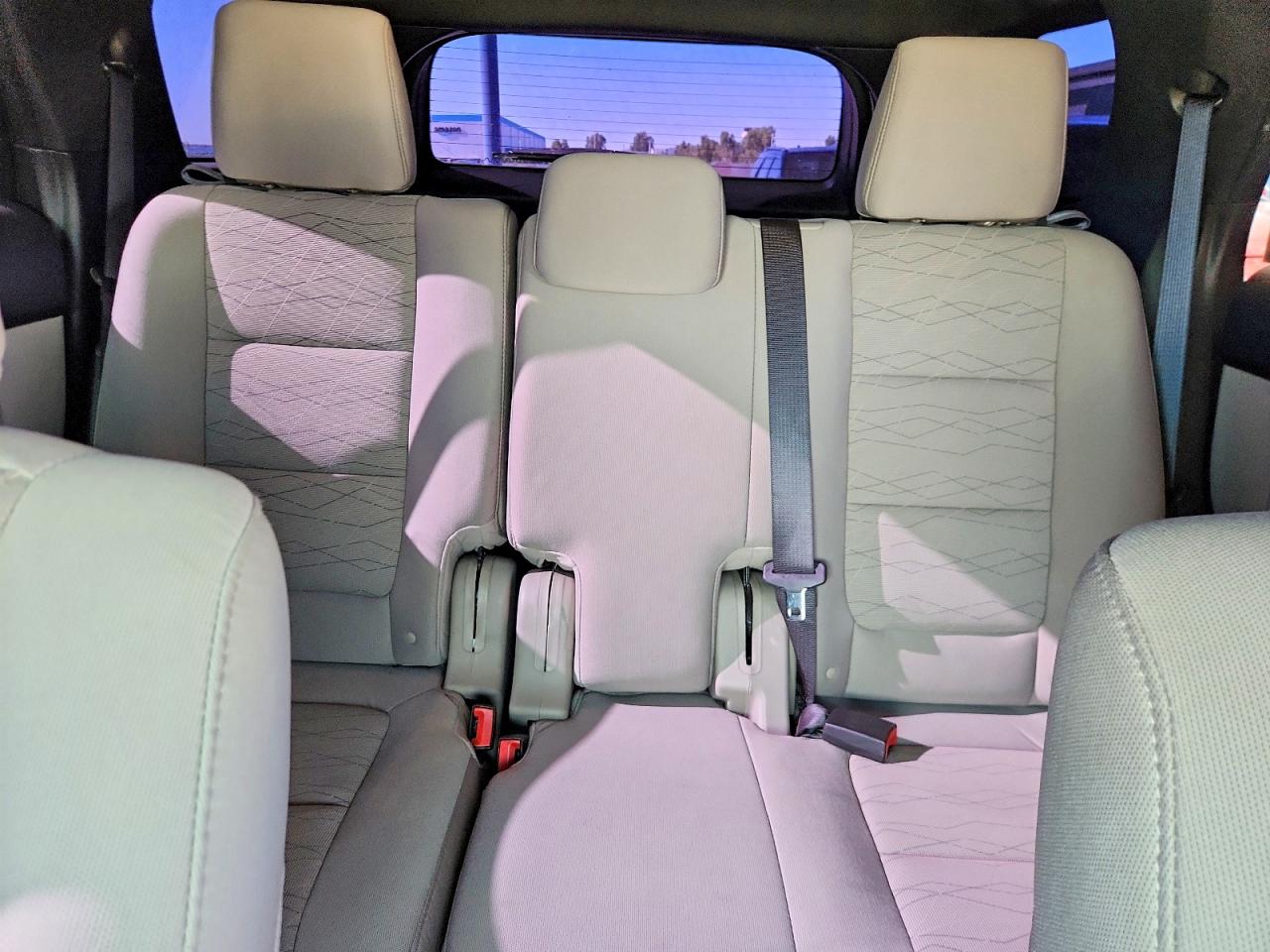 2013 Ford Explorer Silver vin: 1FM5K8B80DGC49926