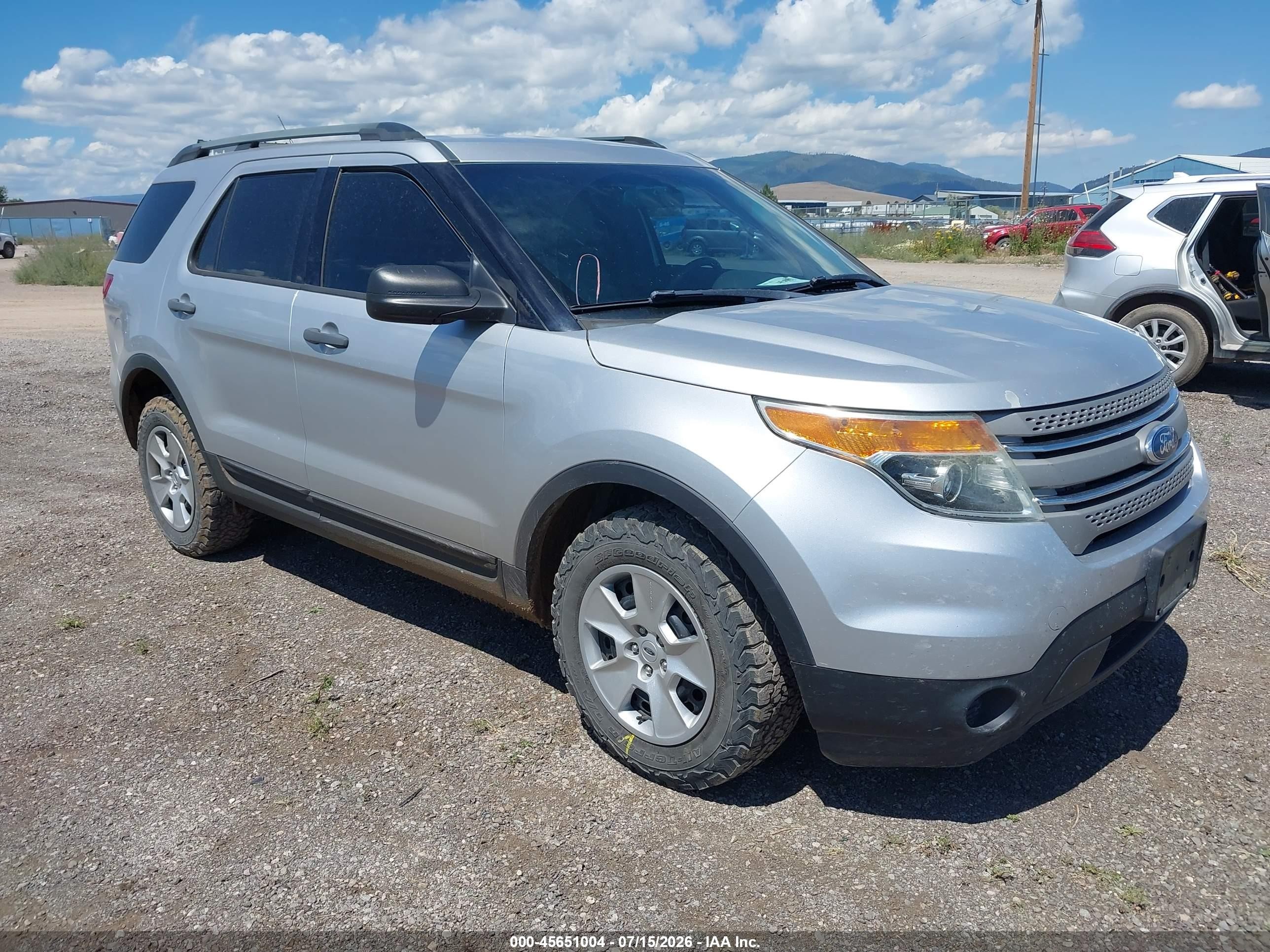 2013 Ford Explorer   Silver vin: 1FM5K8B80DGC95966