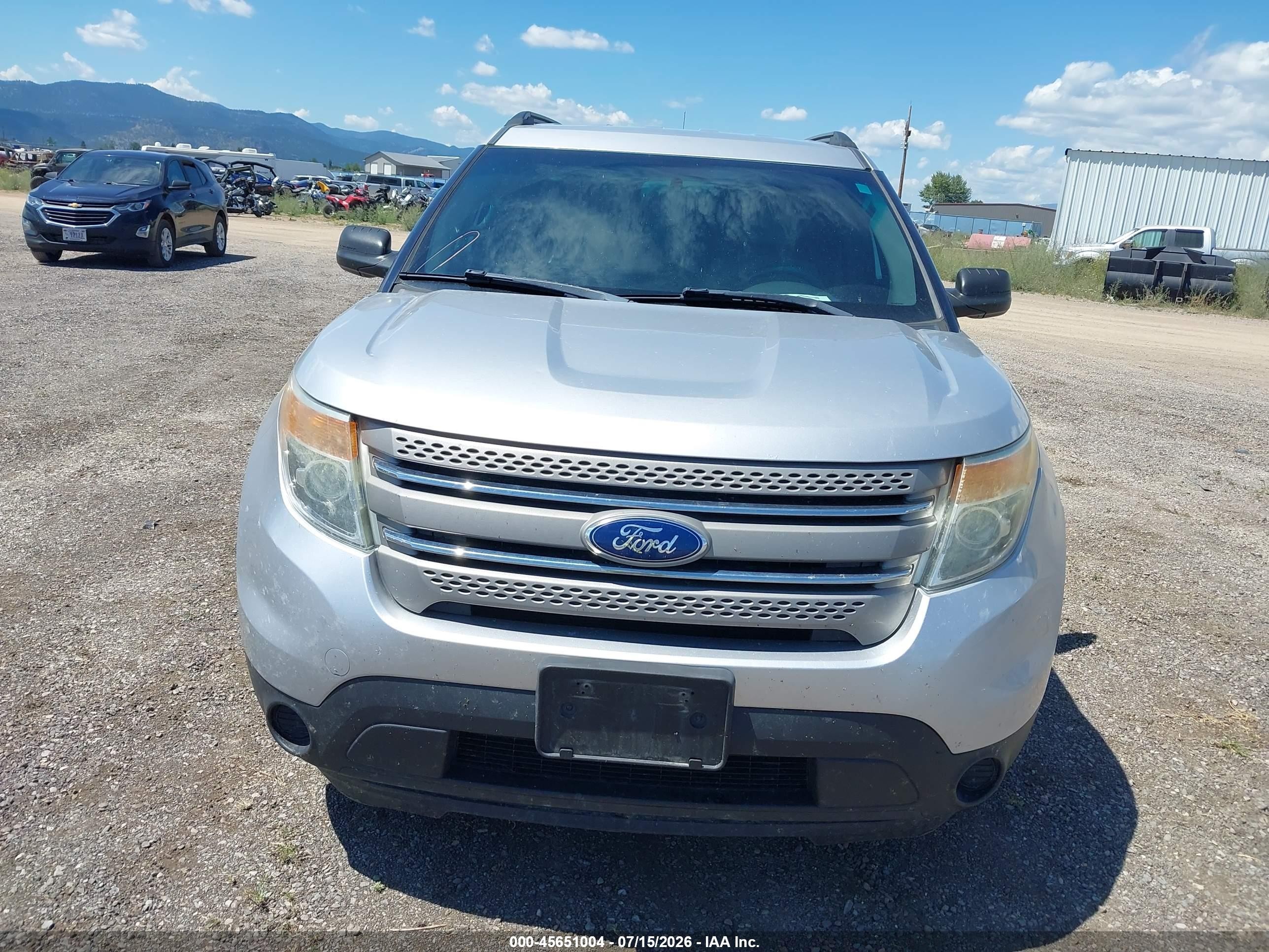 2013 Ford Explorer   Silver vin: 1FM5K8B80DGC95966