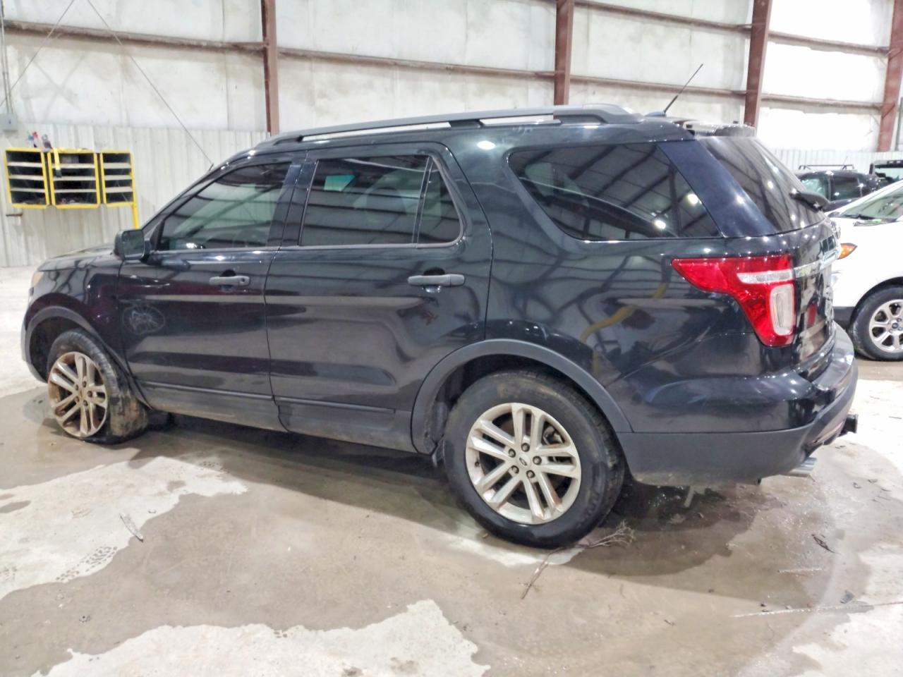 2015 Ford Explorer Black vin: 1FM5K8B80FGC34040