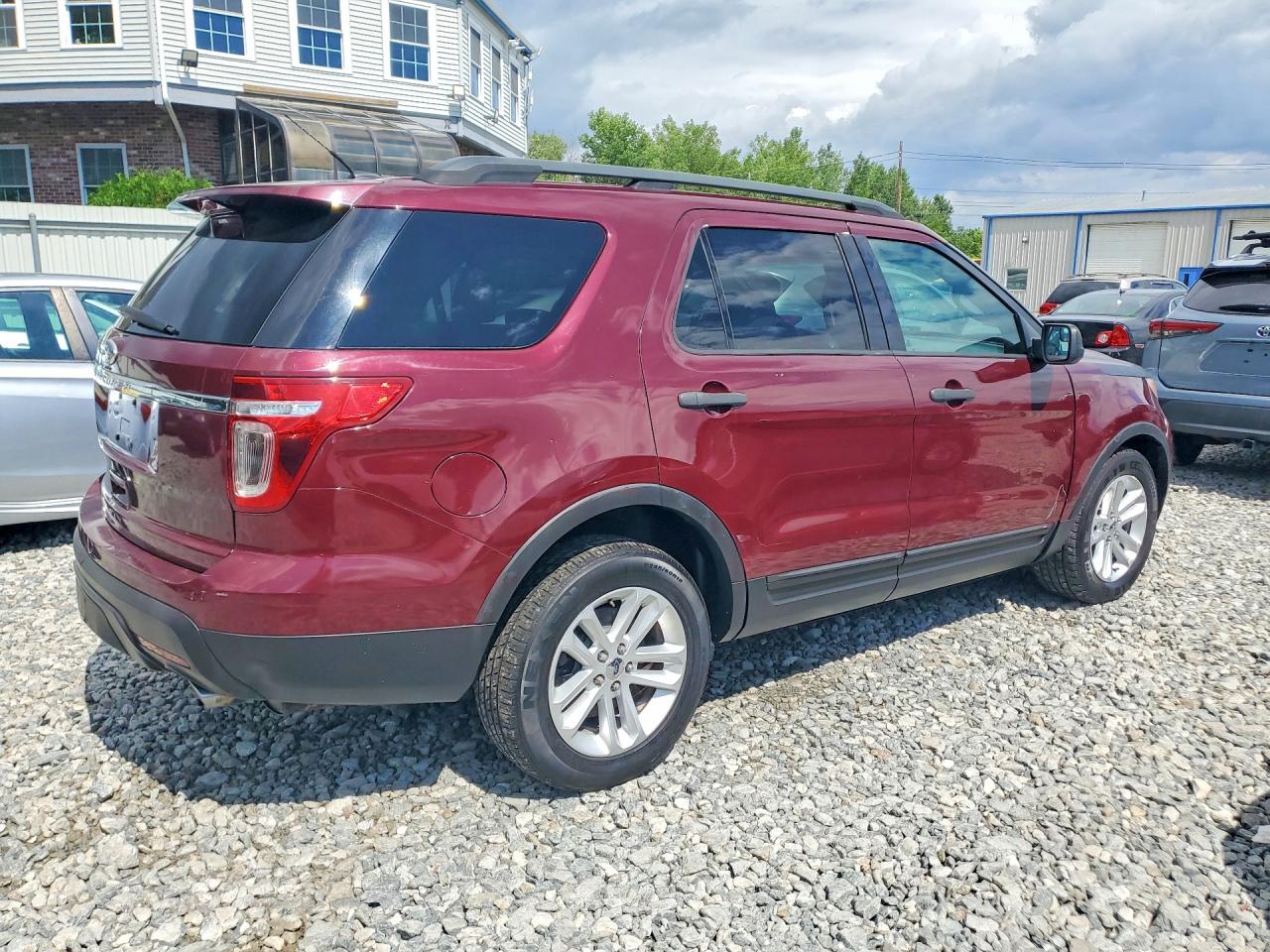 2013 Ford Explorer Two Tone vin: 1FM5K8B81DGA13379