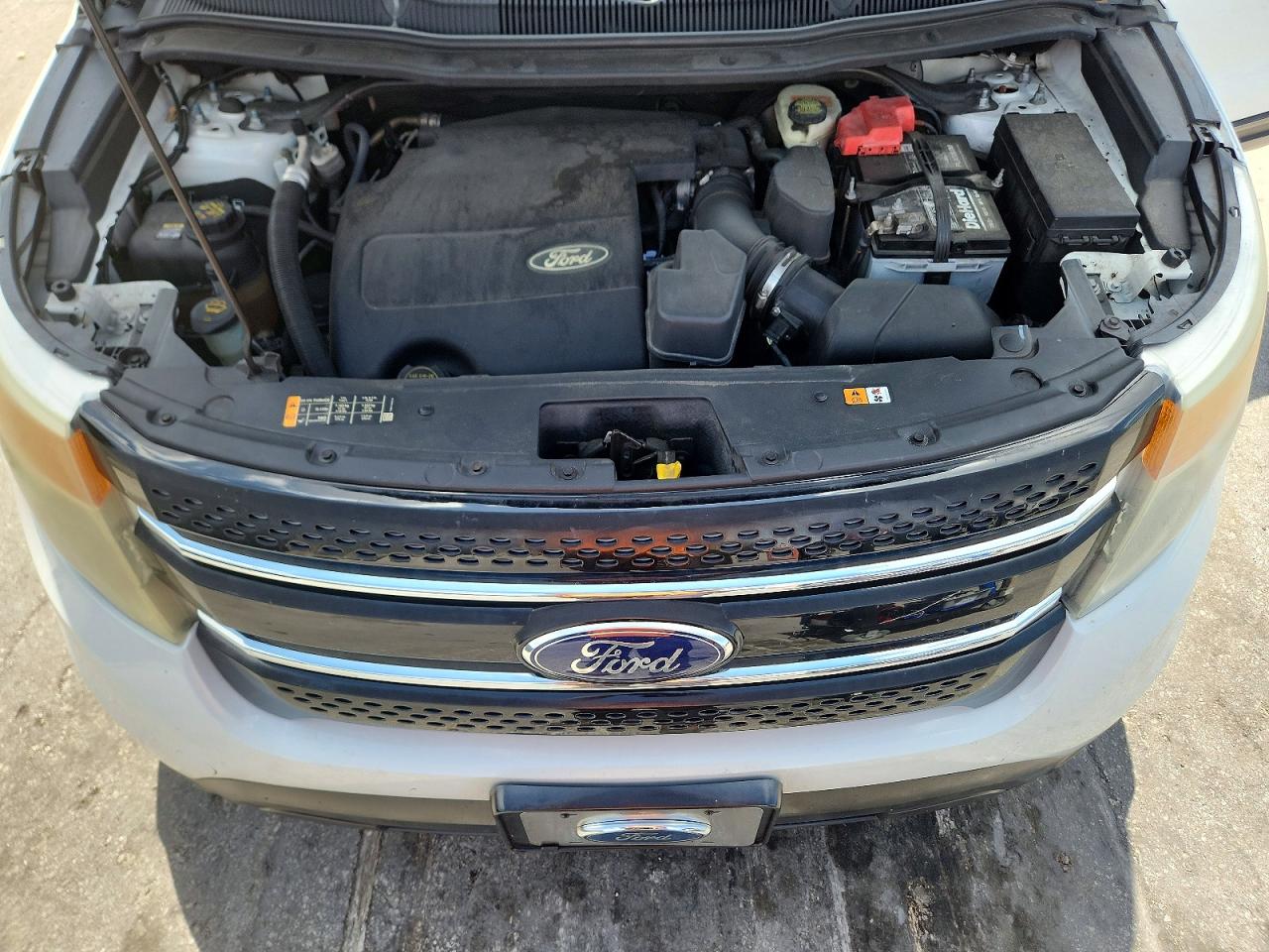 2014 Ford Explorer White vin: 1FM5K8B81EGC27483