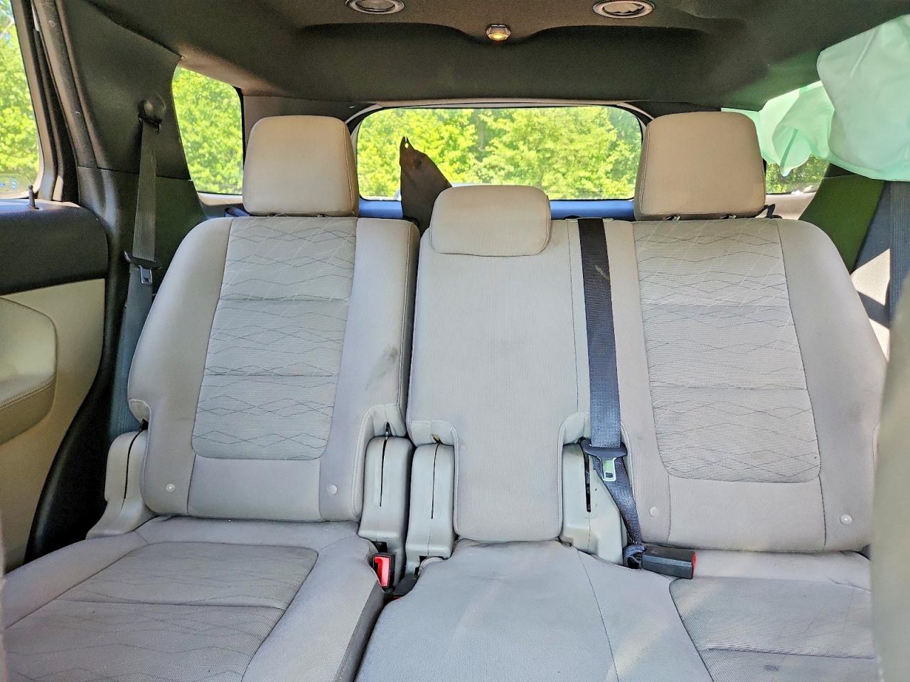 2015 Ford Explorer White vin: 1FM5K8B81FGA00893
