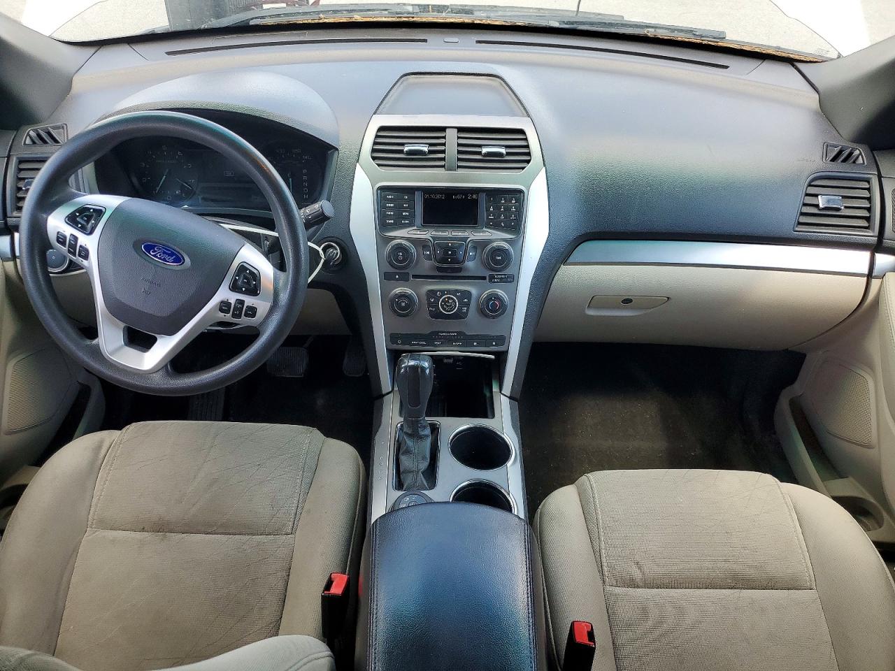 2013 Ford Explorer Серебряный vin: 1FM5K8B83DGA16042