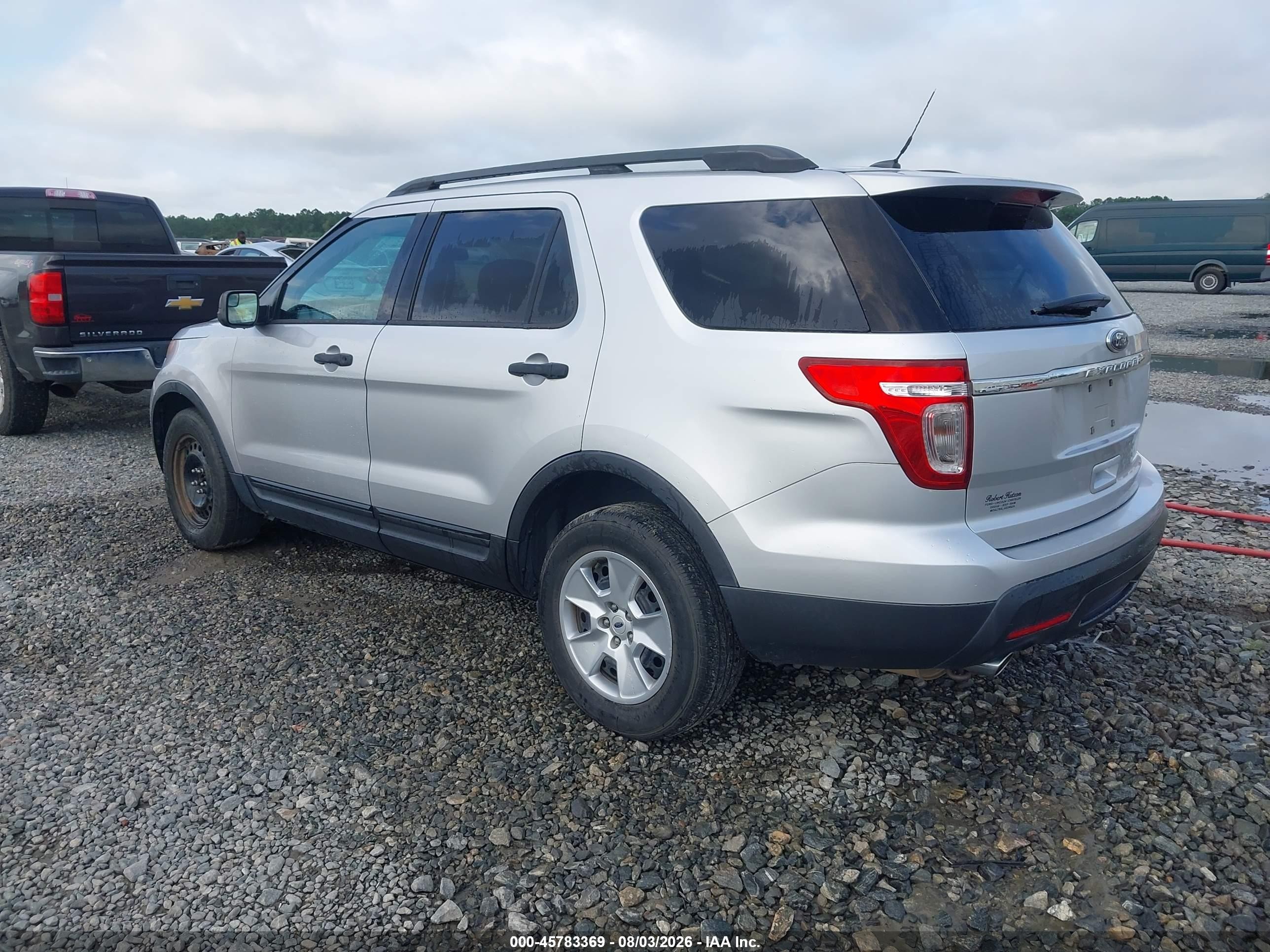 2013 Ford Explorer   Silver vin: 1FM5K8B83DGA50322