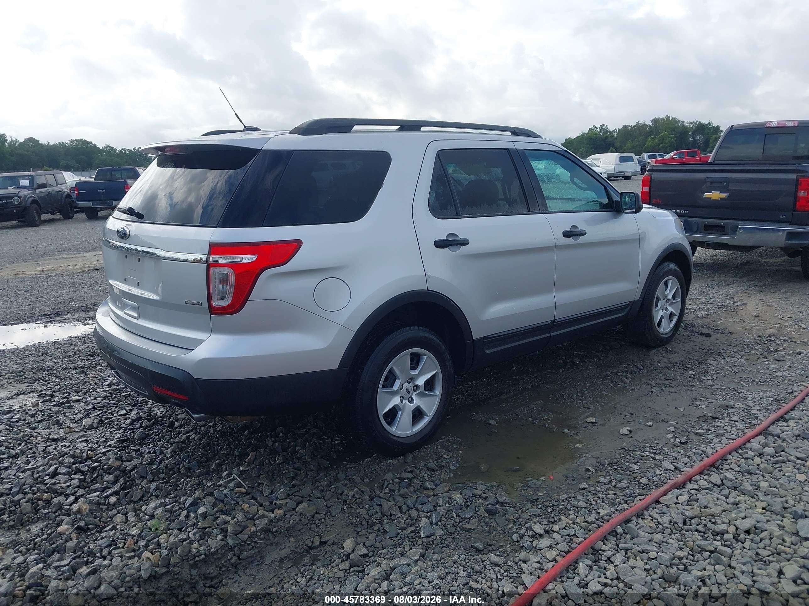 2013 Ford Explorer   Silver vin: 1FM5K8B83DGA50322
