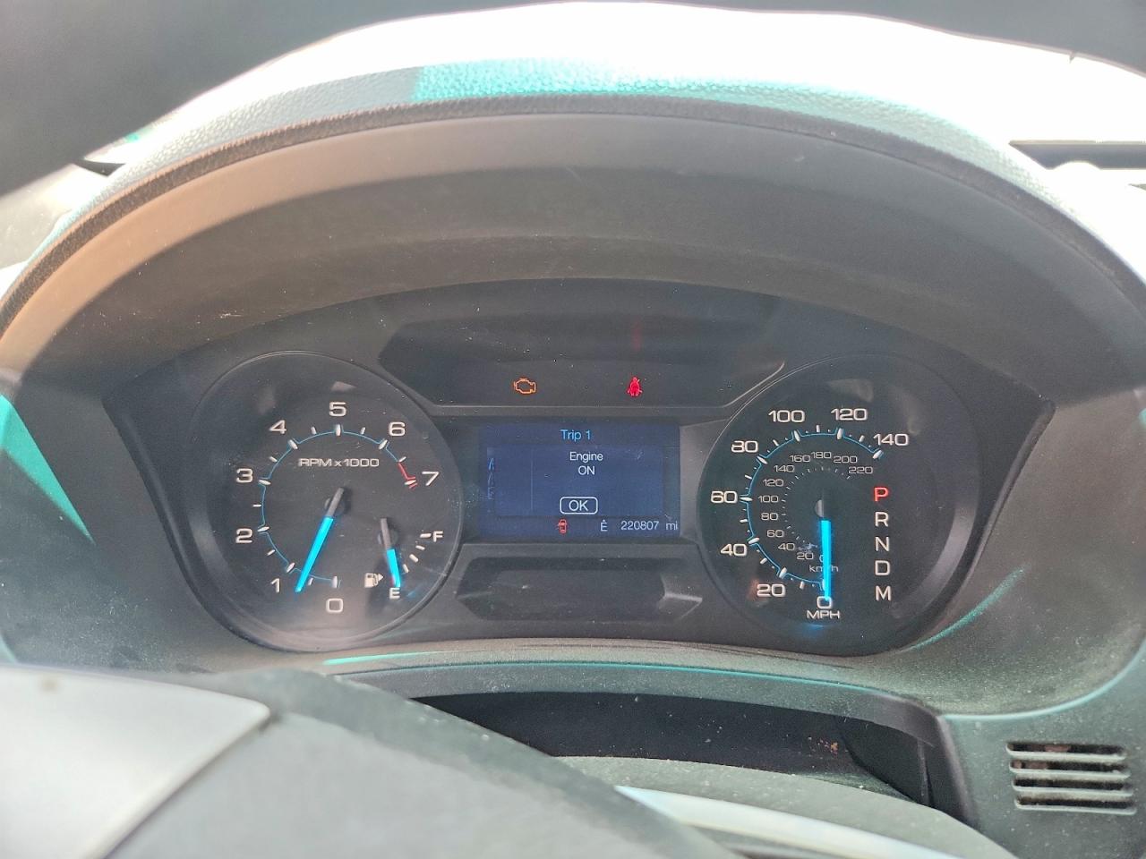 2015 Ford Explorer Серебряный vin: 1FM5K8B83FGC38339