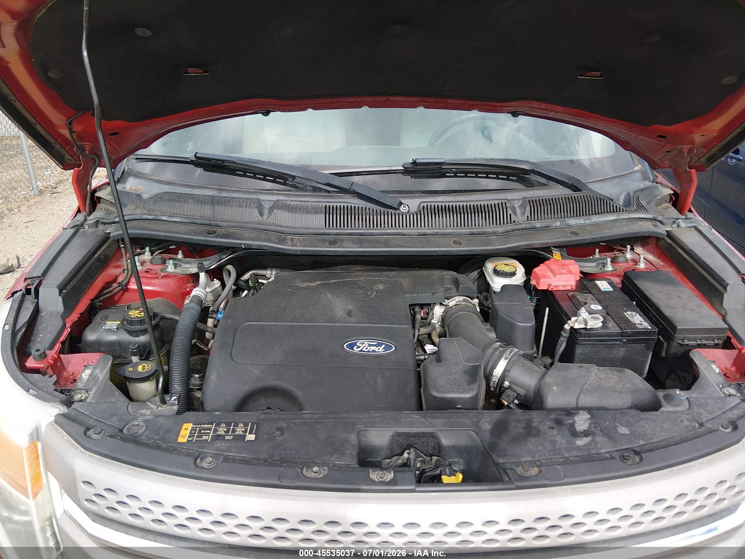 2013 Ford Explorer   Red vin: 1FM5K8B84DGA37806