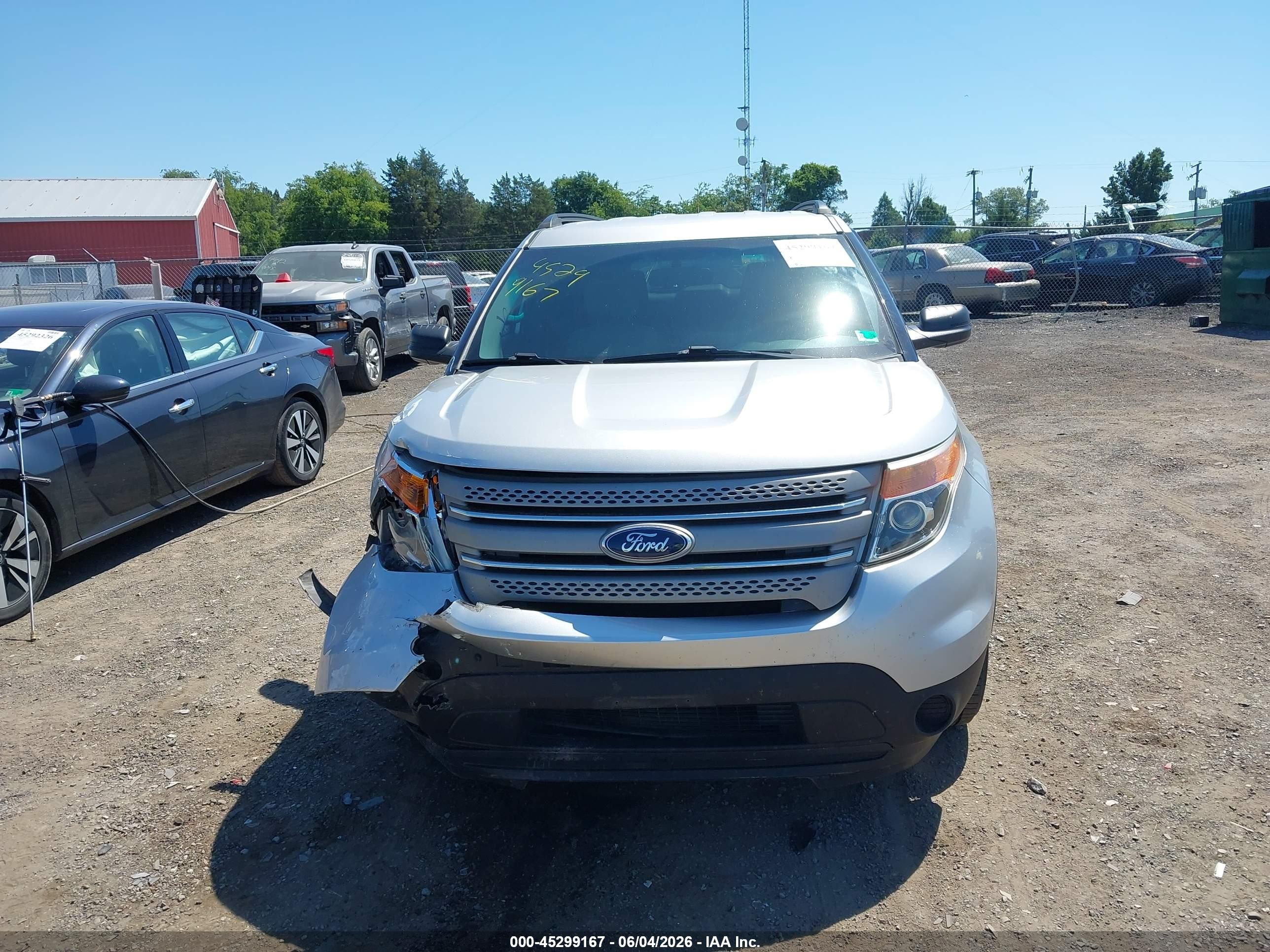 2015 Ford Explorer Silver vin: 1FM5K8B84FGC36180