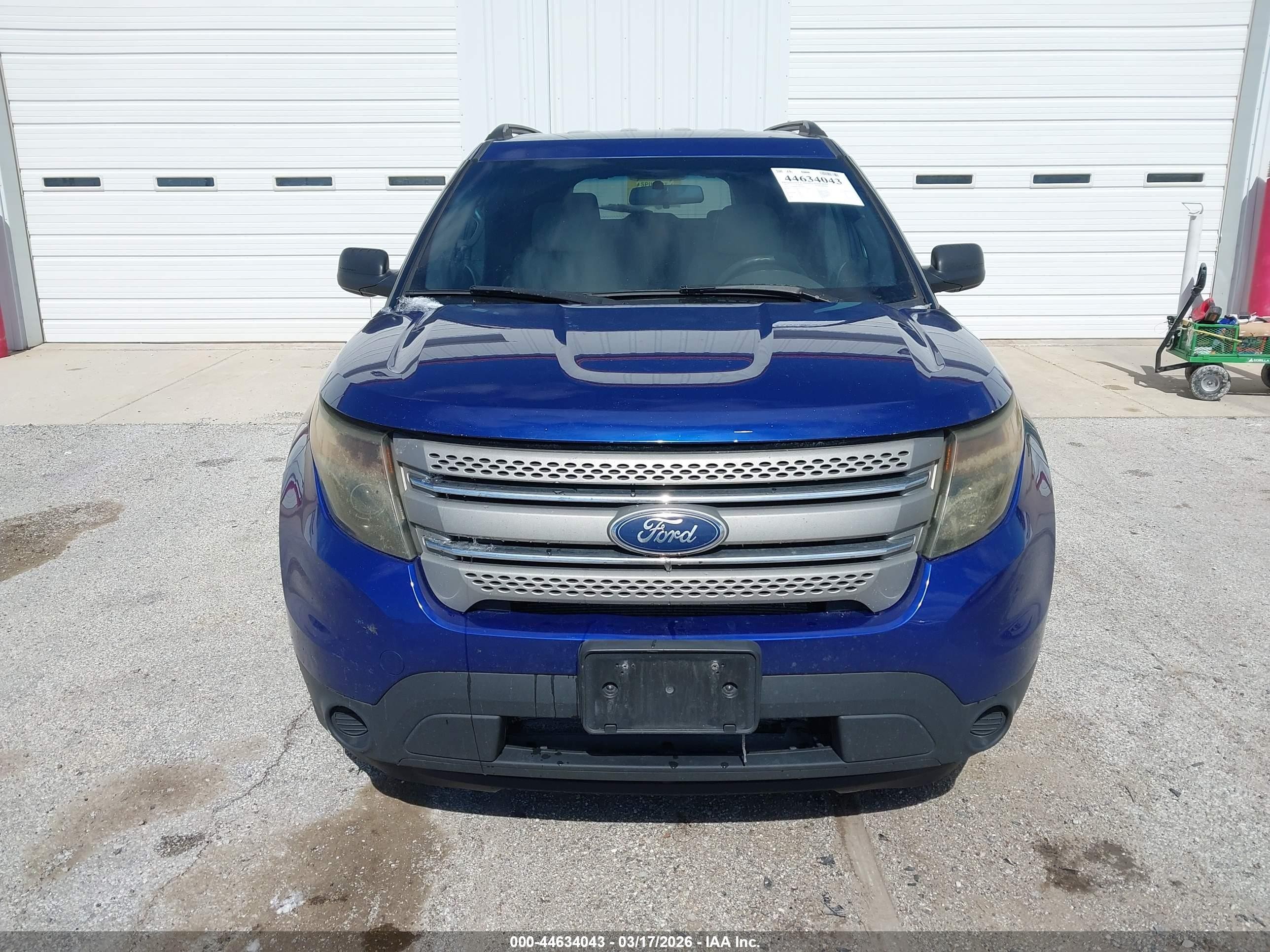 2013 Ford Explorer   Blue vin: 1FM5K8B85DGA58213