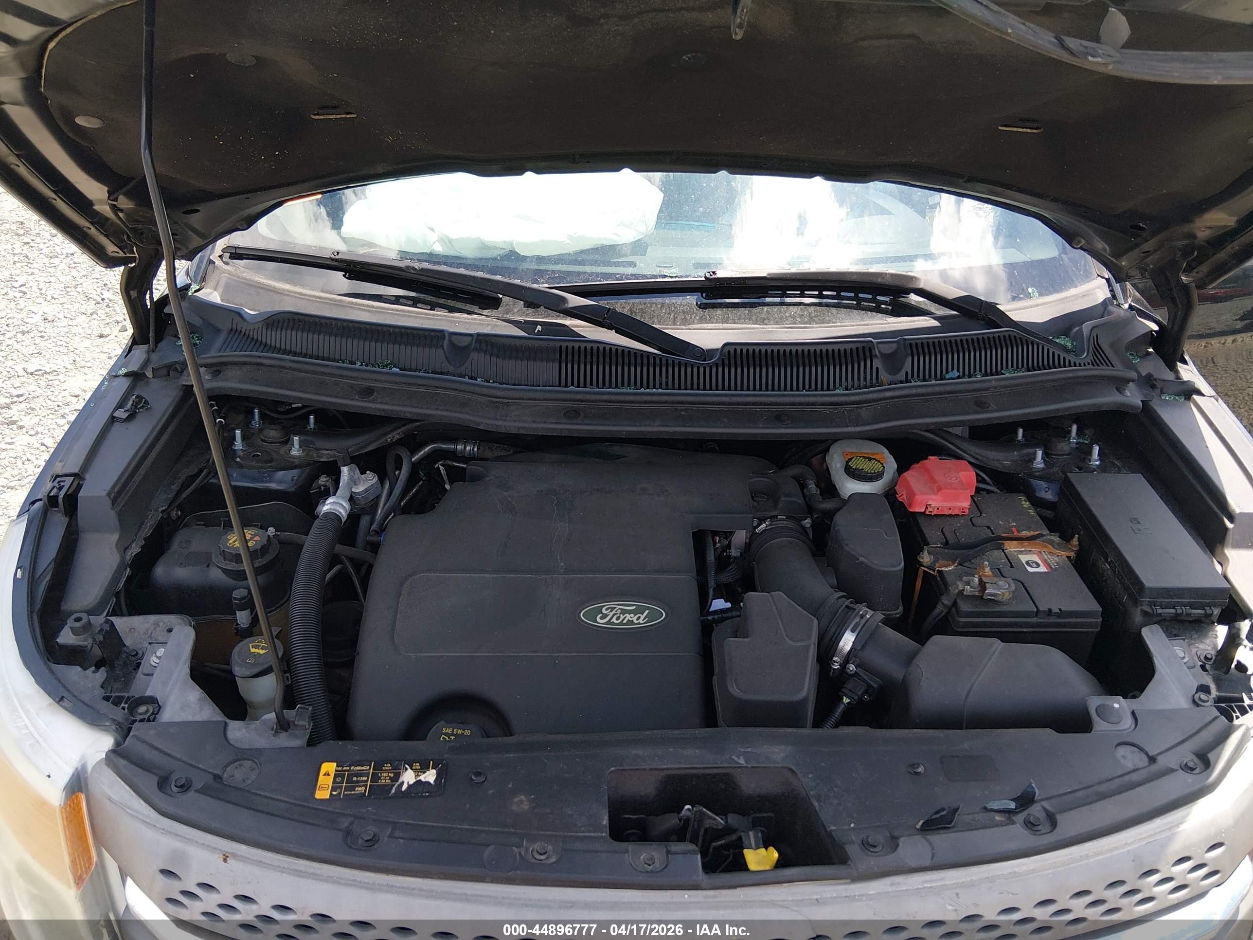 2013 Ford Explorer   Black vin: 1FM5K8B85DGA94368