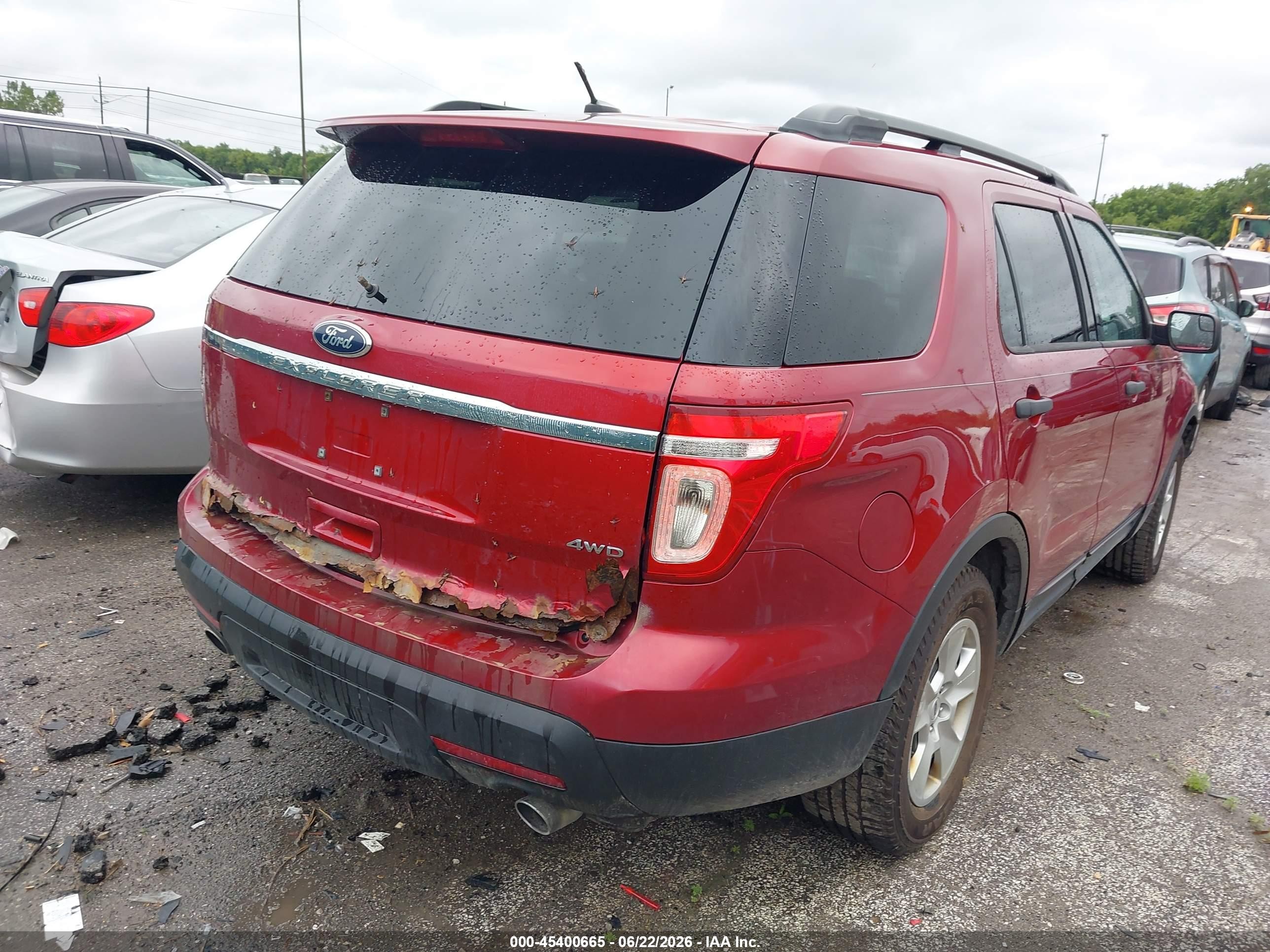 2013 Ford Explorer   Red vin: 1FM5K8B85DGB32732