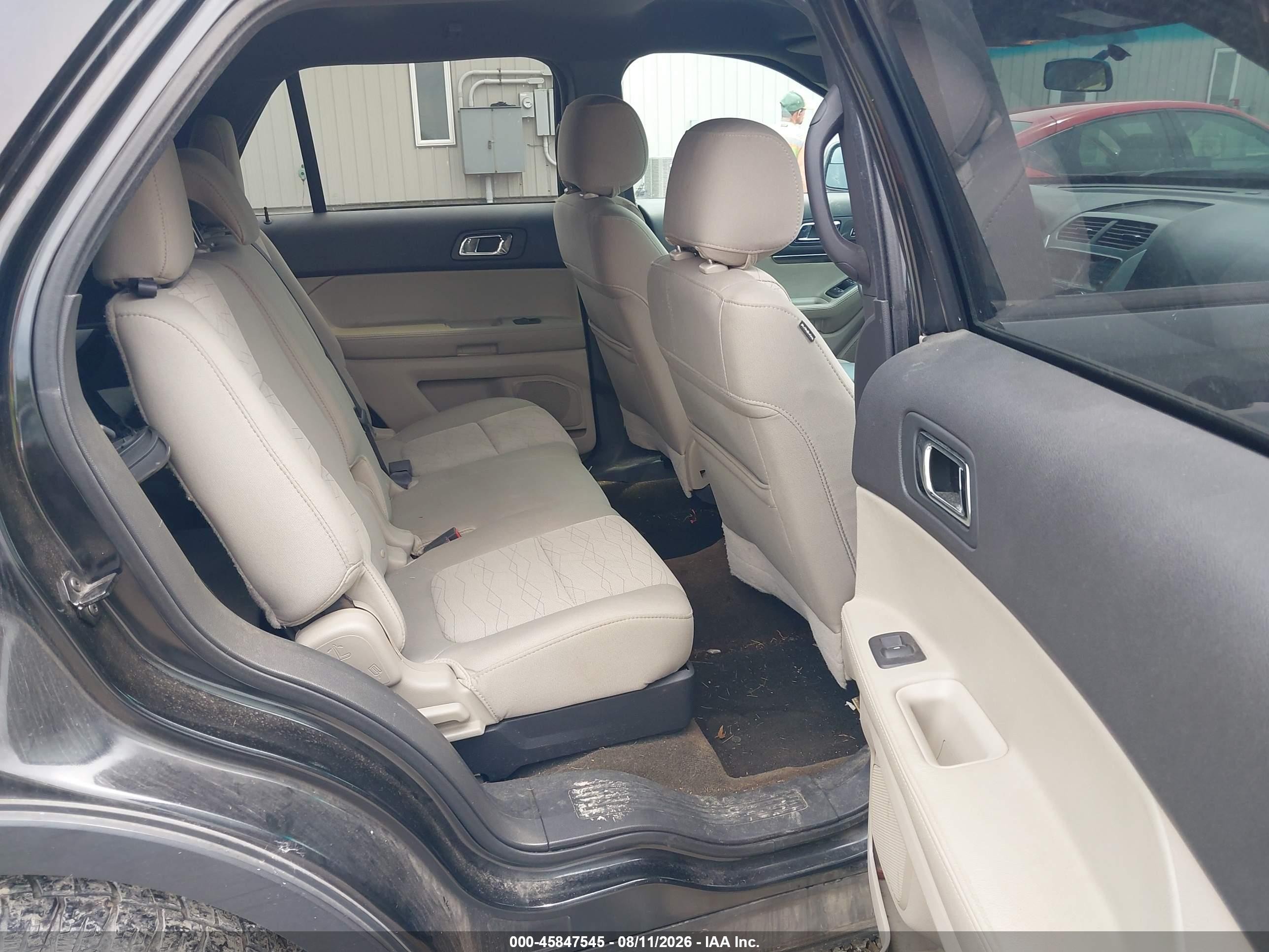 2013 Ford Explorer   Black vin: 1FM5K8B85DGB98052