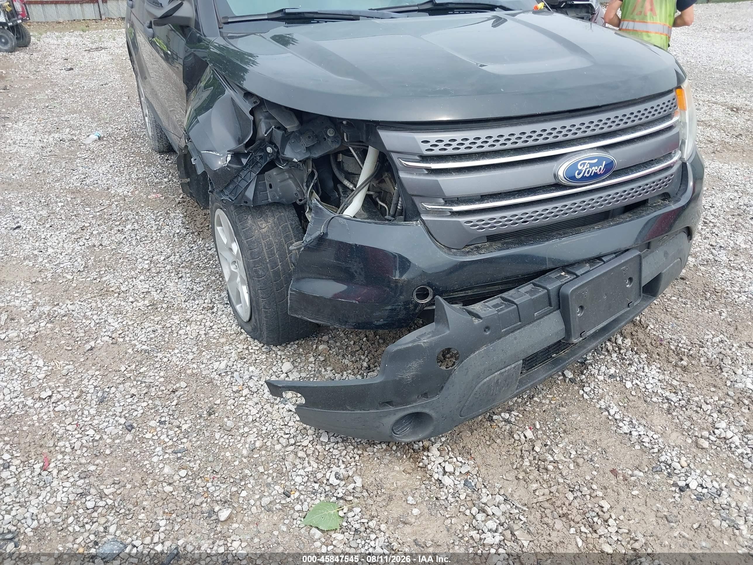 2013 Ford Explorer   Black vin: 1FM5K8B85DGB98052