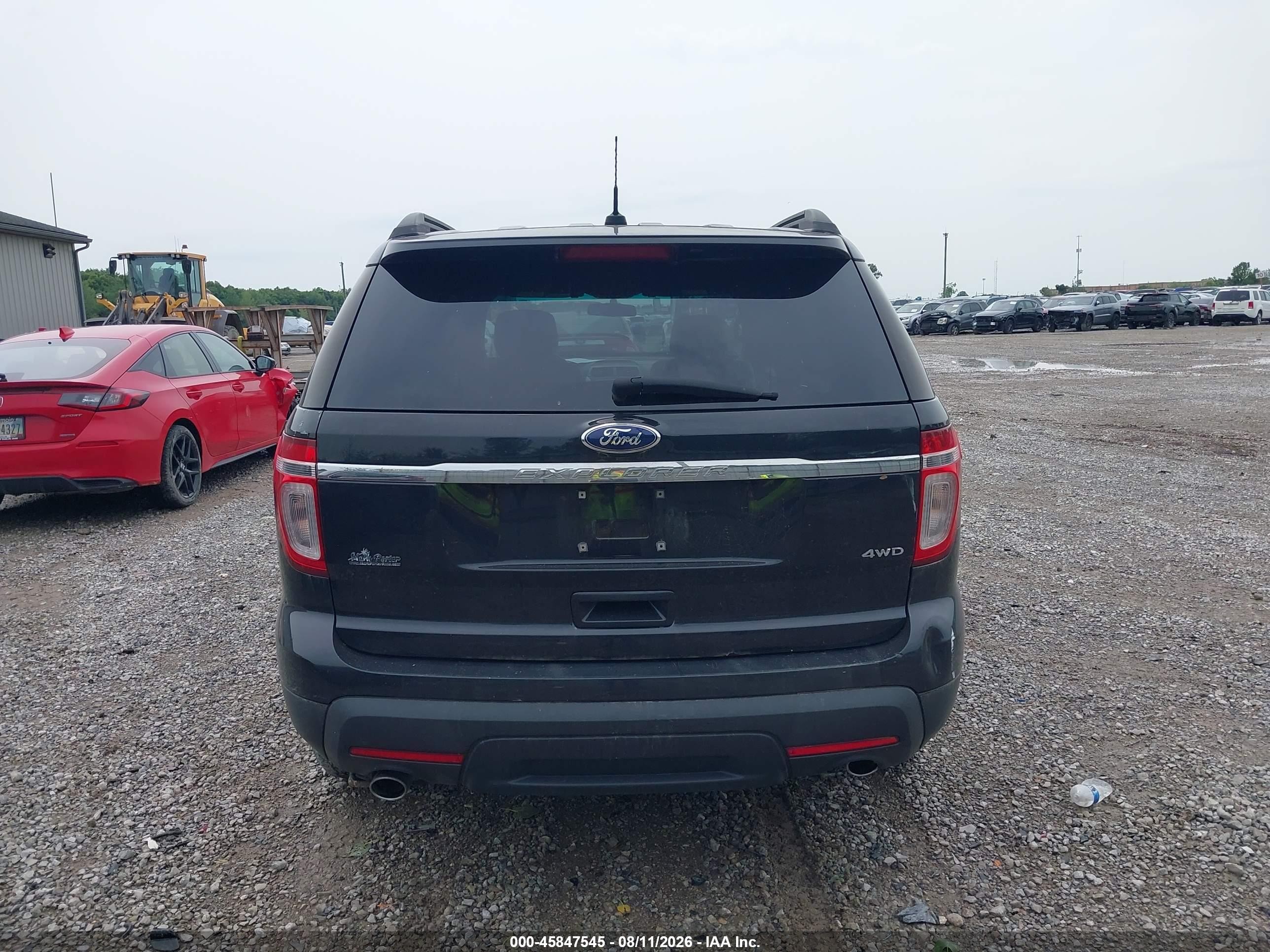 2013 Ford Explorer   Black vin: 1FM5K8B85DGB98052