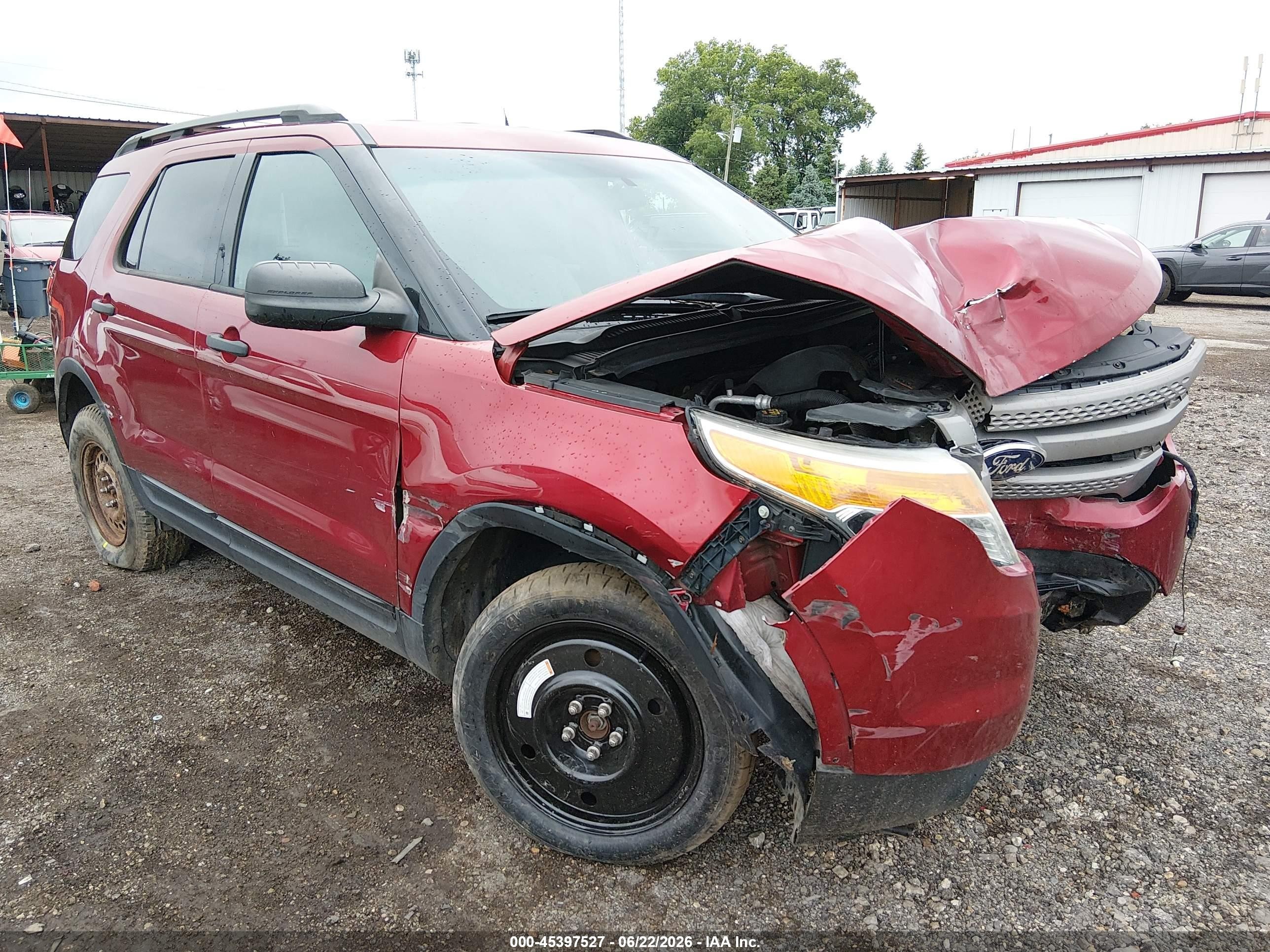 2013 Ford Explorer   Red vin: 1FM5K8B85DGC68780