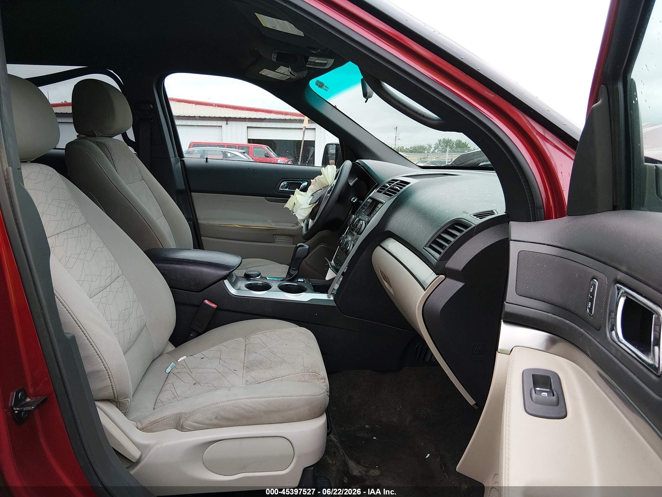2013 Ford Explorer   Red vin: 1FM5K8B85DGC68780