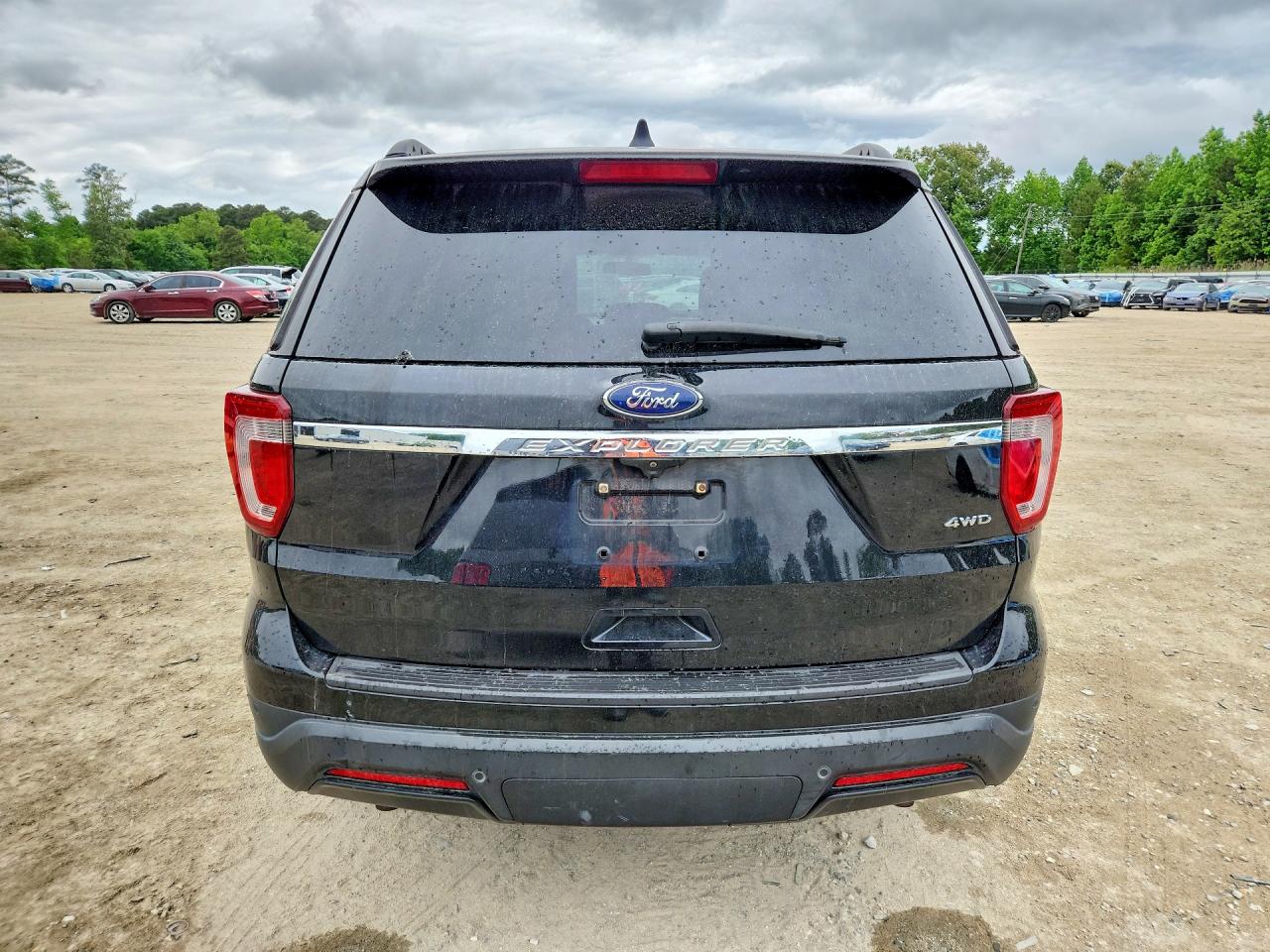 2018 Ford Explorer Black vin: 1FM5K8B85JGA90350