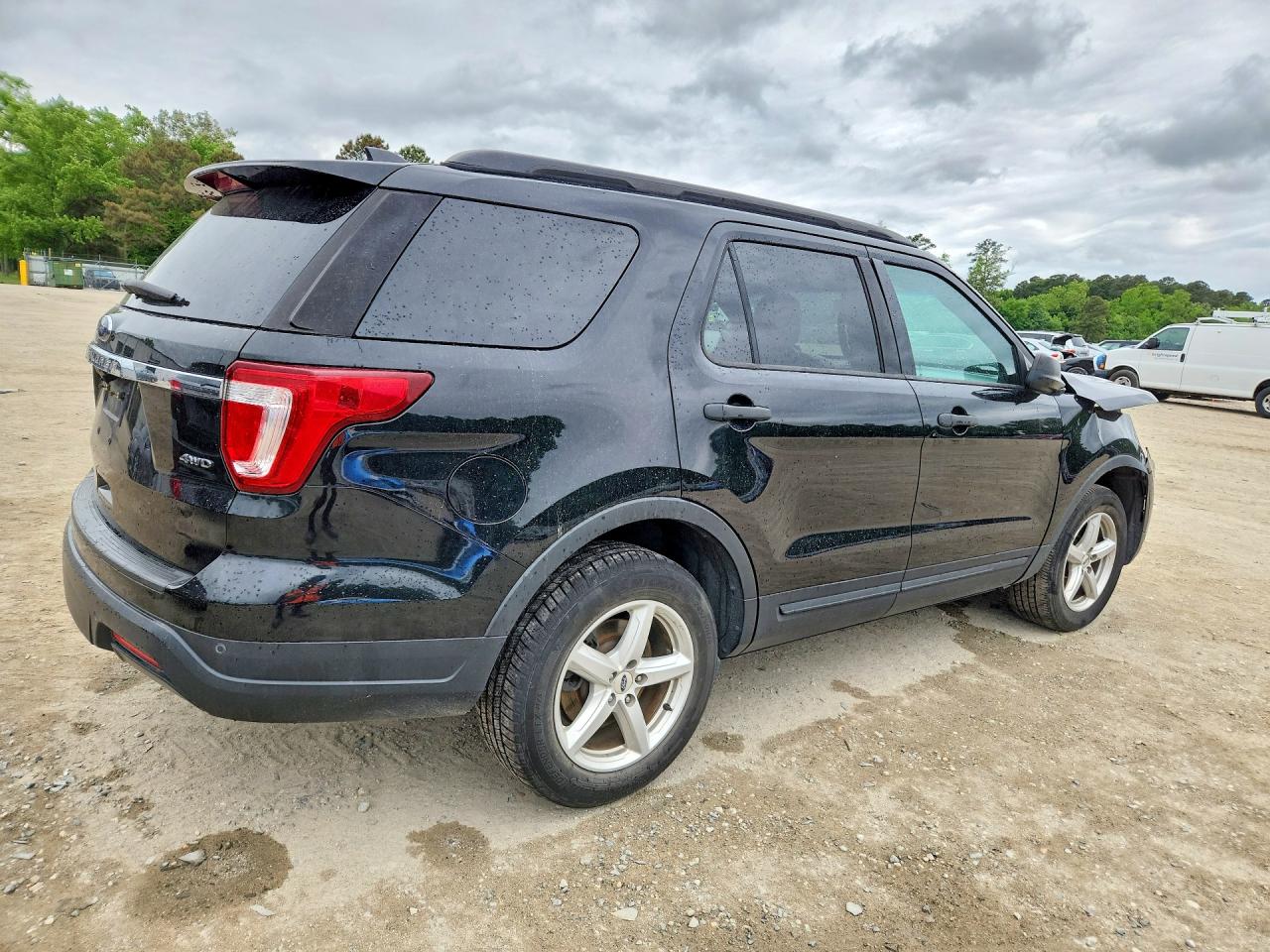 2018 Ford Explorer Black vin: 1FM5K8B85JGA90350