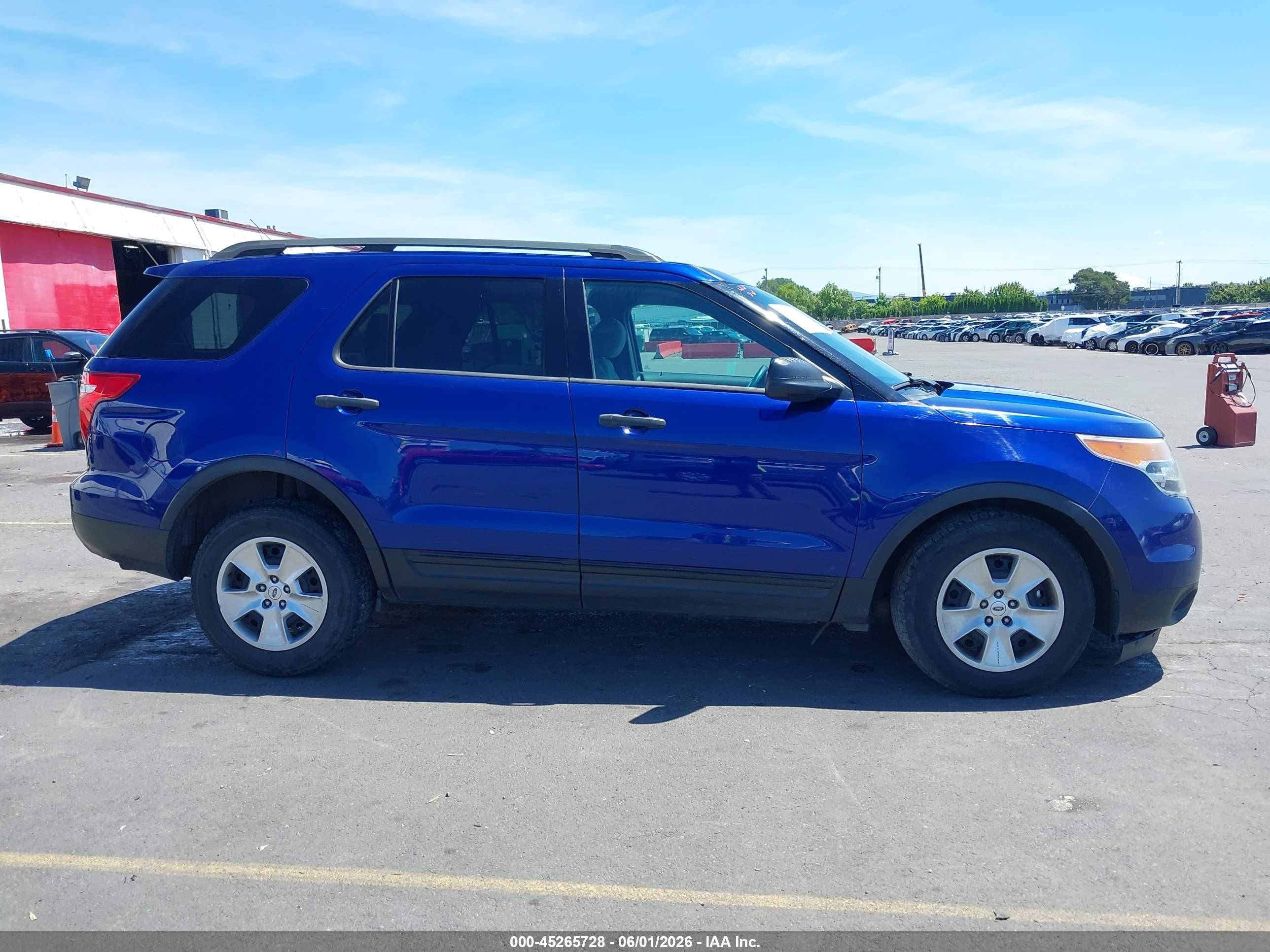 2013 Ford Explorer   Синий vin: 1FM5K8B86DGA72119