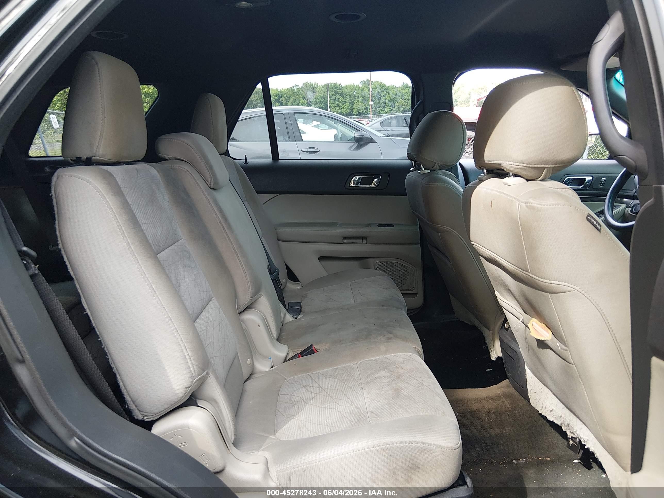 2013 Ford Explorer   Black vin: 1FM5K8B86DGC35030