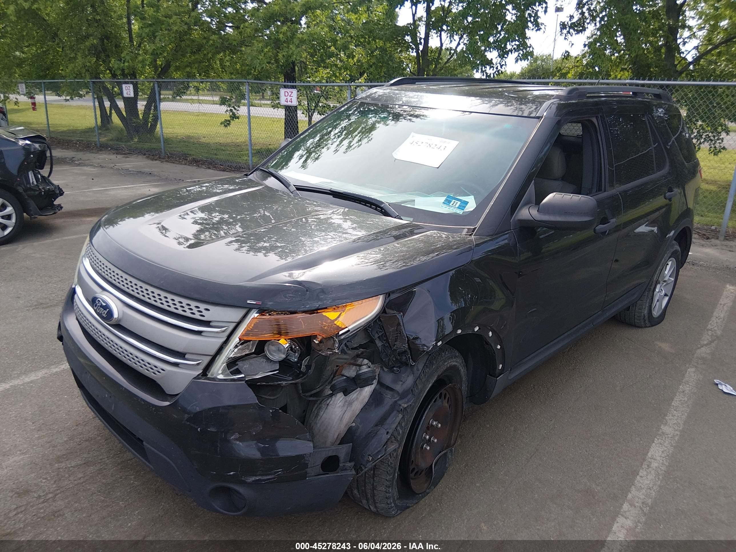 2013 Ford Explorer   Black vin: 1FM5K8B86DGC35030