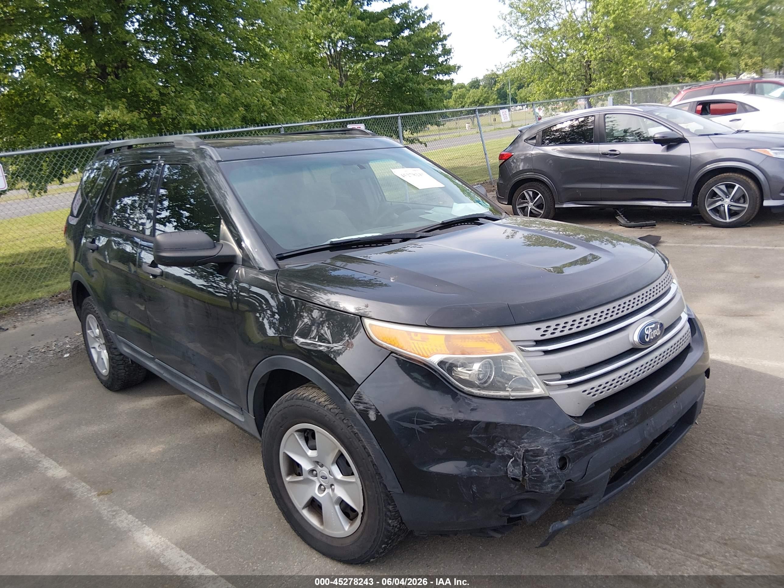 2013 Ford Explorer   Black vin: 1FM5K8B86DGC35030