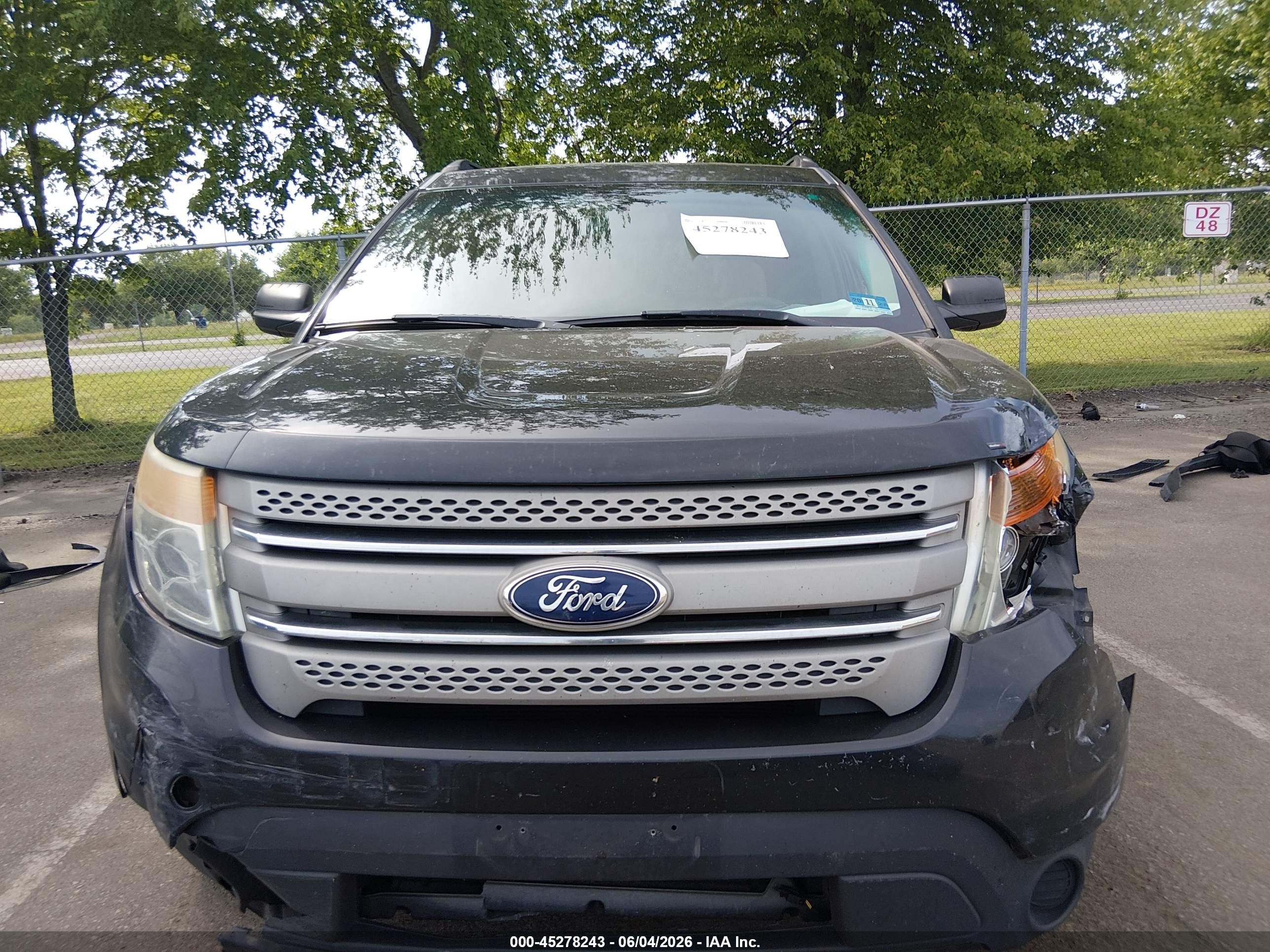 2013 Ford Explorer   Black vin: 1FM5K8B86DGC35030